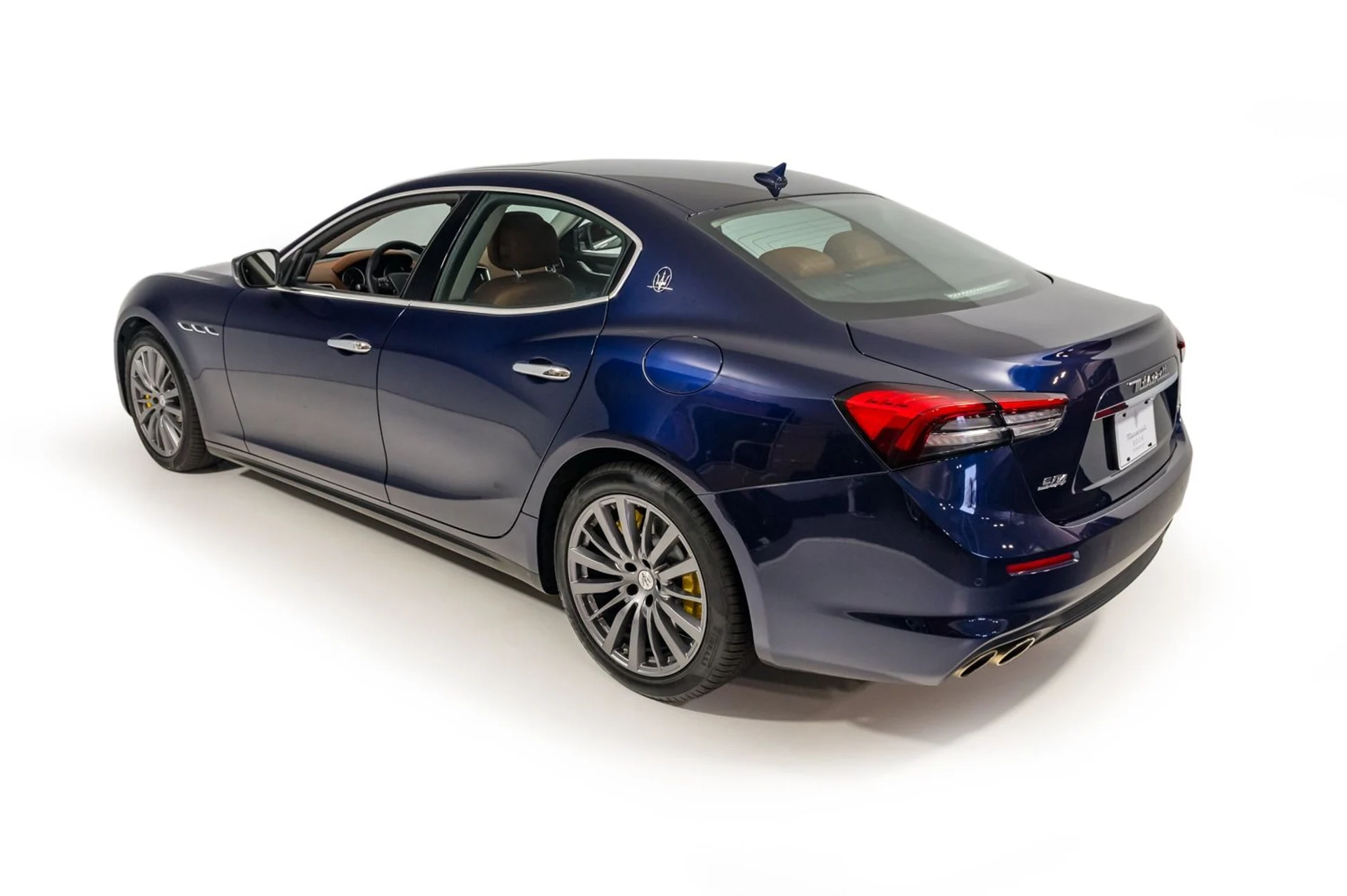 mph004_2824551194_9ba21d79ad1d455288f87bcfa343063b_e4ad7aa596