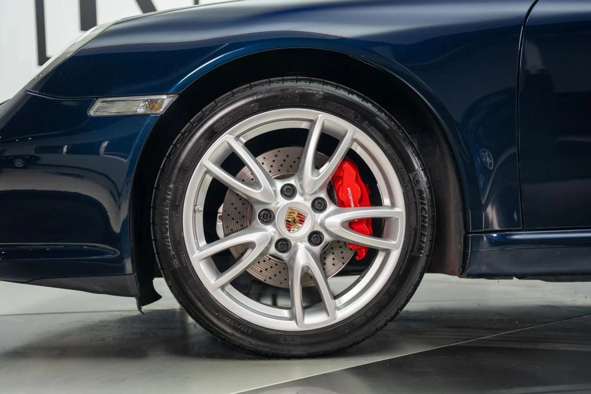 mph004_2824645695_1b697423cbe8d06f143f83b9a426f79d_9d361385bd