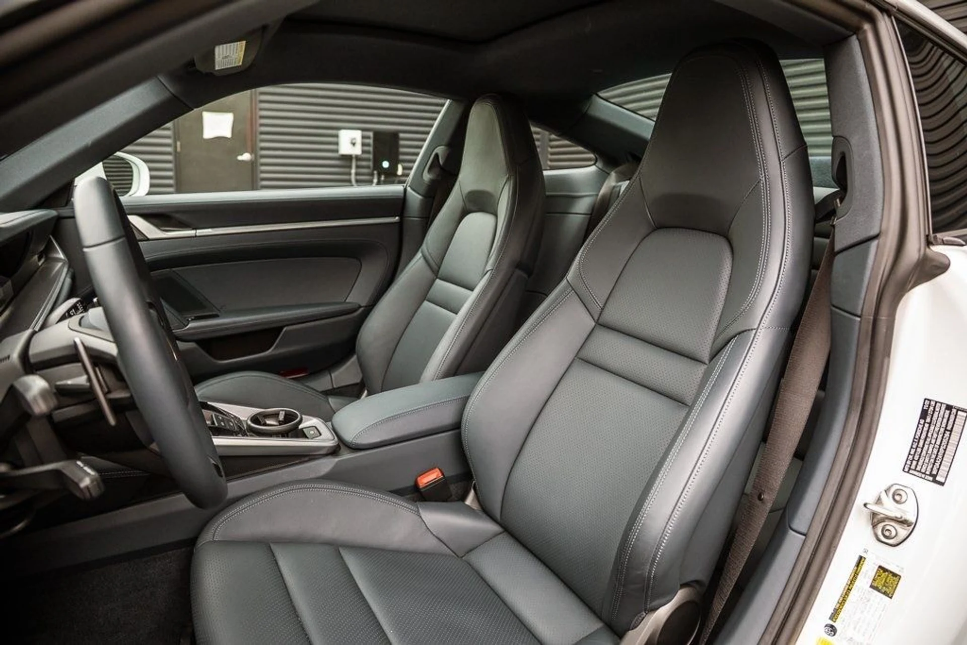 mph004_2829503520_076557245698e8ff433f487692c70be0x_8dcc40f30f