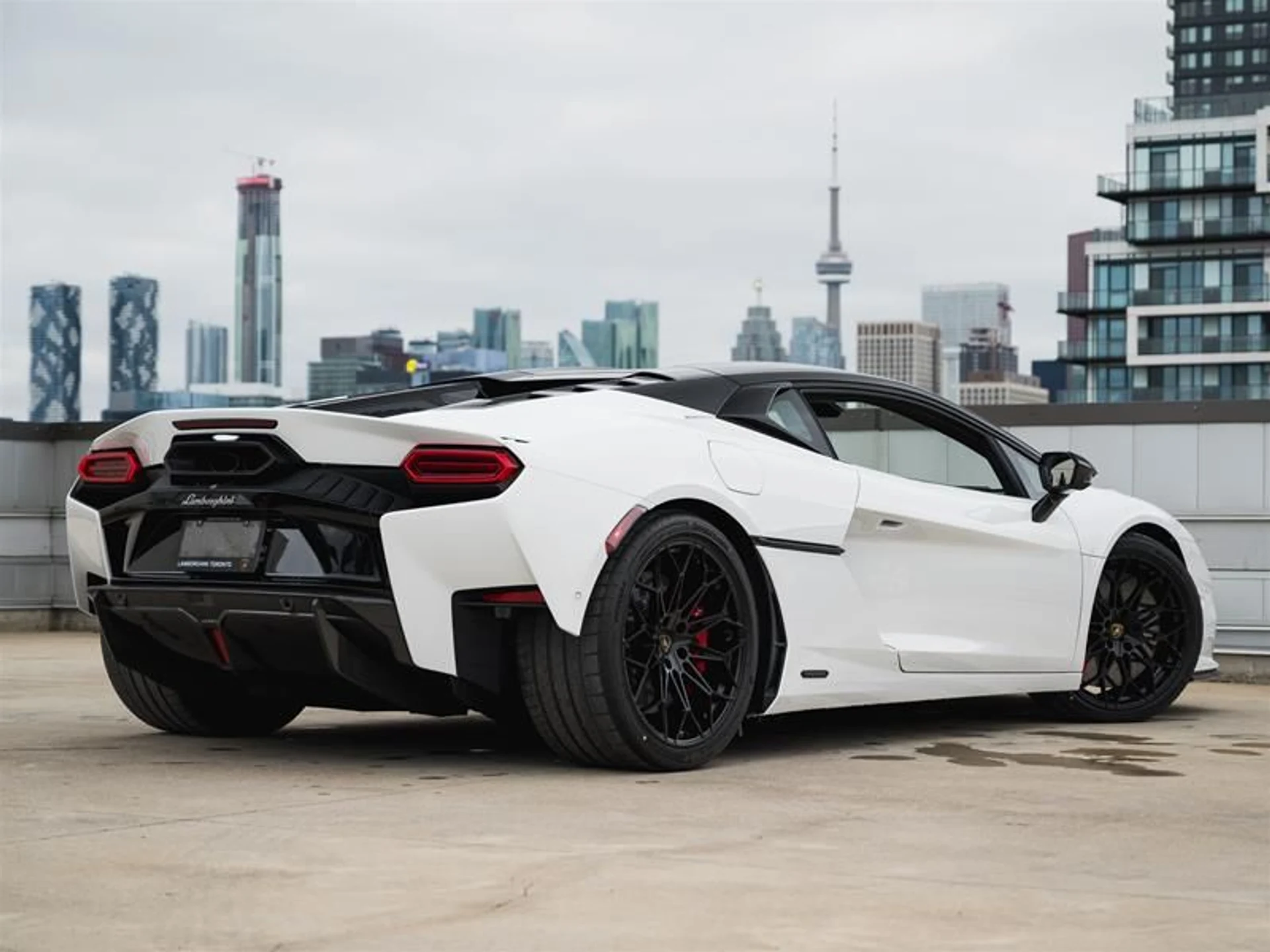 mph004_283622007_a1rcoqhp_c28bd80017