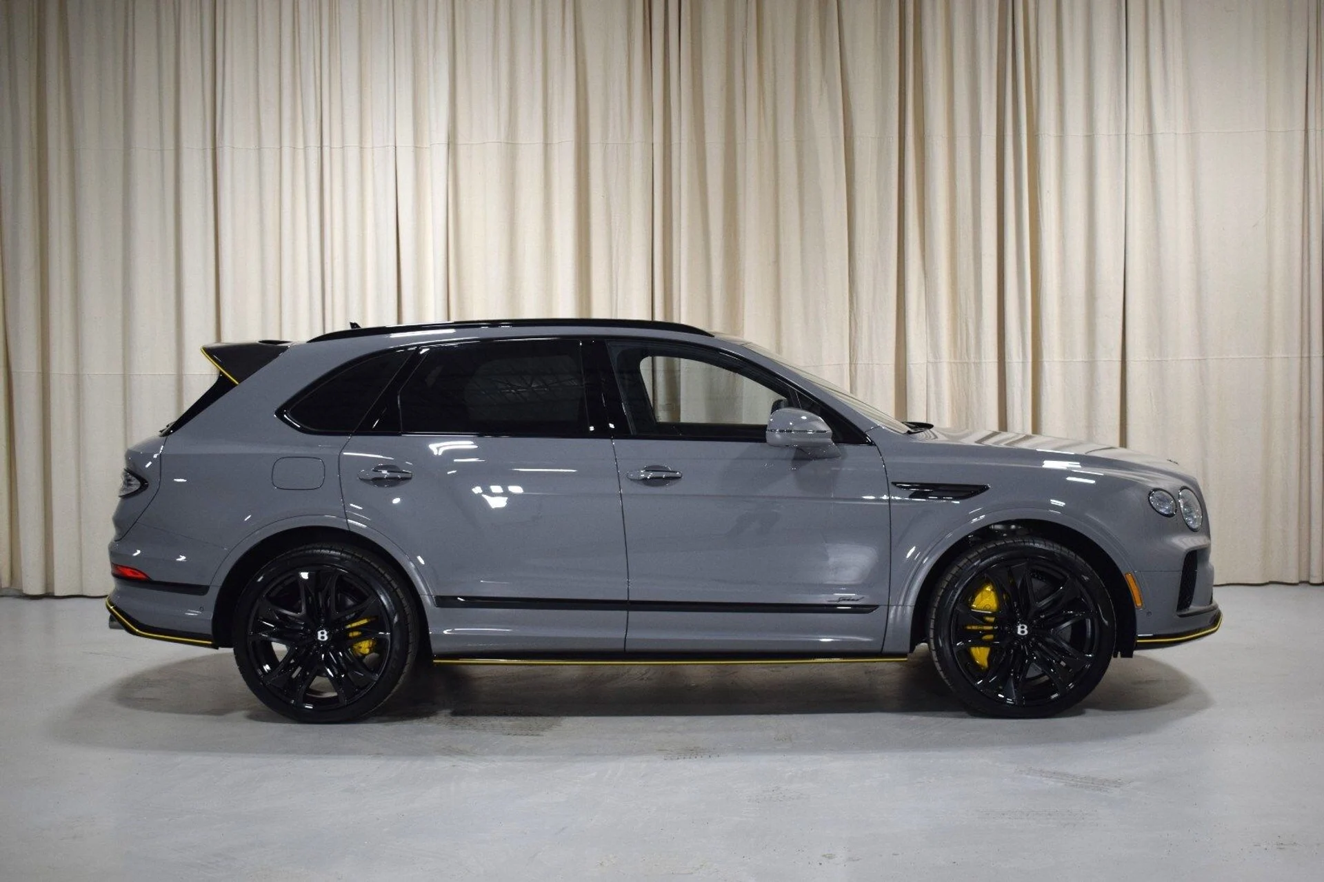 mph004_284457273_e31a47af24af9c82bc86d7db633c010ax_55e56229b0