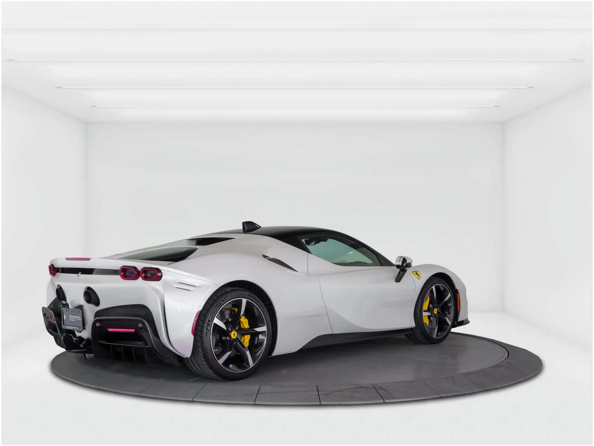 mph004_2845883262_b3043d4ecb573ad1393fb44cb6ffa601x_77be98f74d