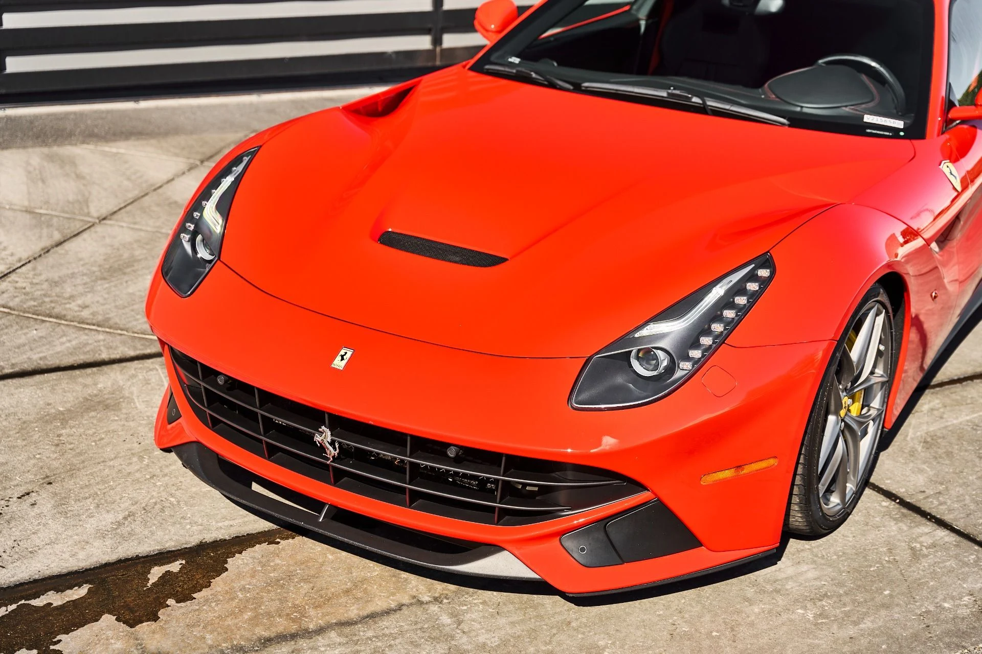 mph004_2848428938_Used_2016_Ferrari_F12_Berlinetta_1790987384_41fe0fe602