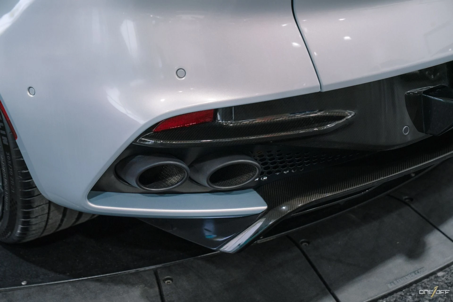 mph004_2849989581_Used_2019_Aston_Martin_DBS_Superleggera_w_Carbon_Roof_Forged_Carbon_Interior_1781651614_d2ad81383a