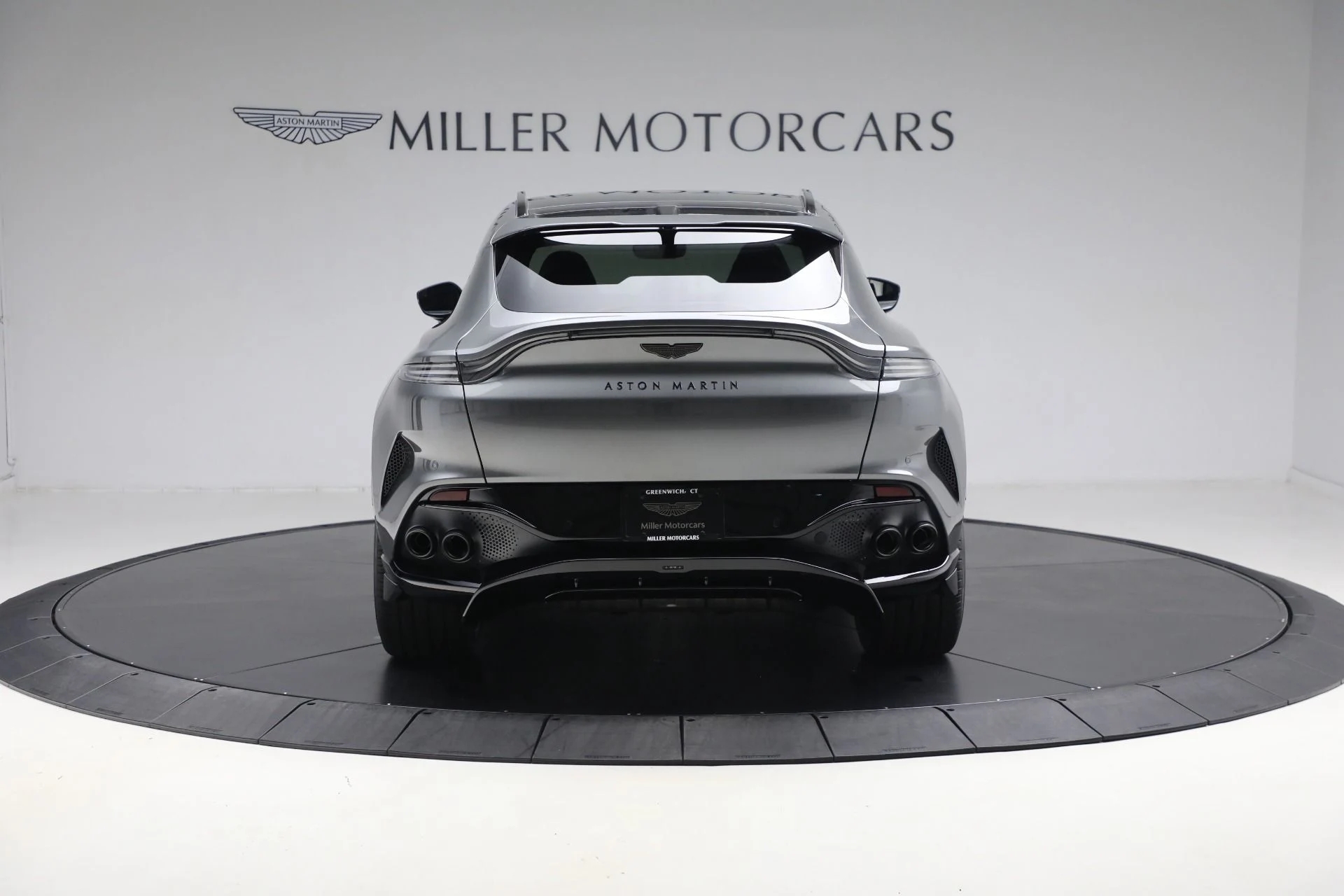 mph004_2853710316_New_2025_Aston_Martin_DBX_707_501caa88ee