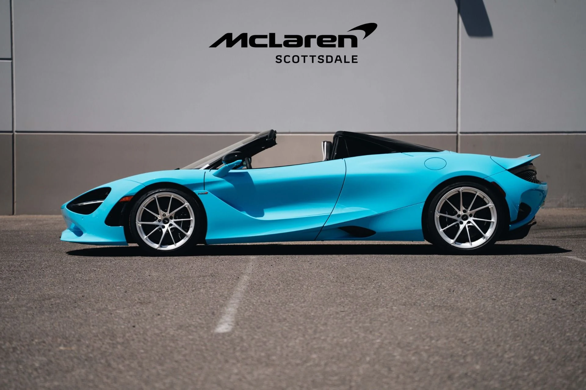 mph004_2859321498_Used_2025_MCLAREN_750_S_Tech_Lux_1775841304_c085d25f11