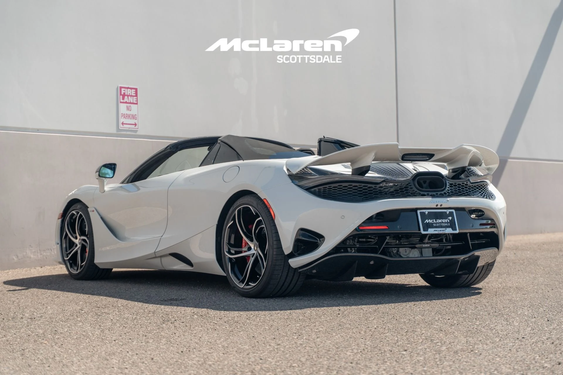 mph004_2860586217_Used_2024_MCLAREN_750_S_1785520374_0f2d5eff8f