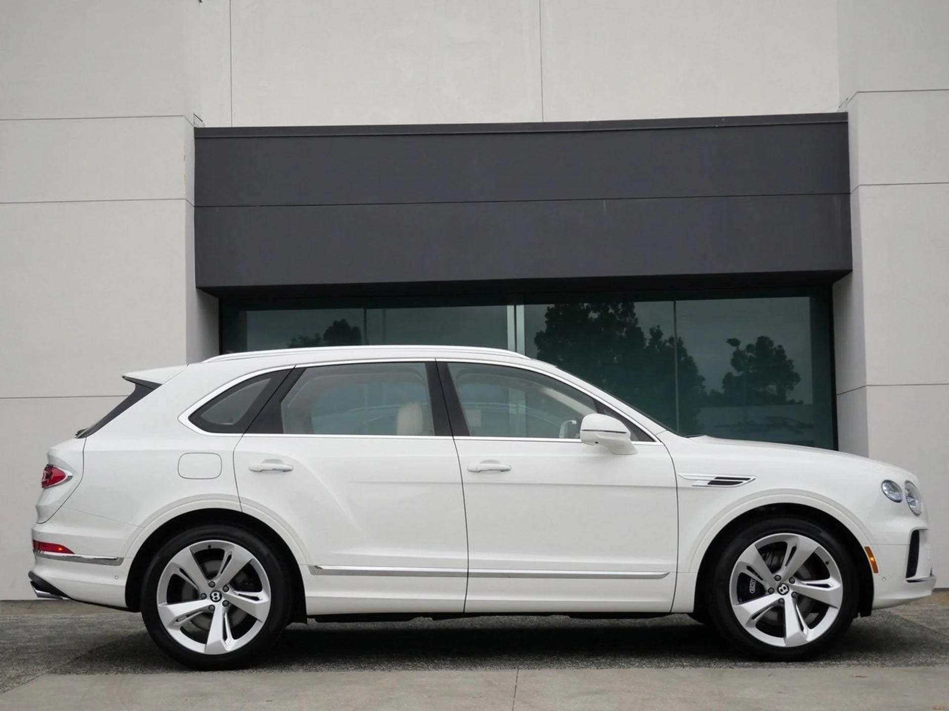 mph004_2867779231_e9d393a767346d9212914ac311a0f651x_9801f6d889