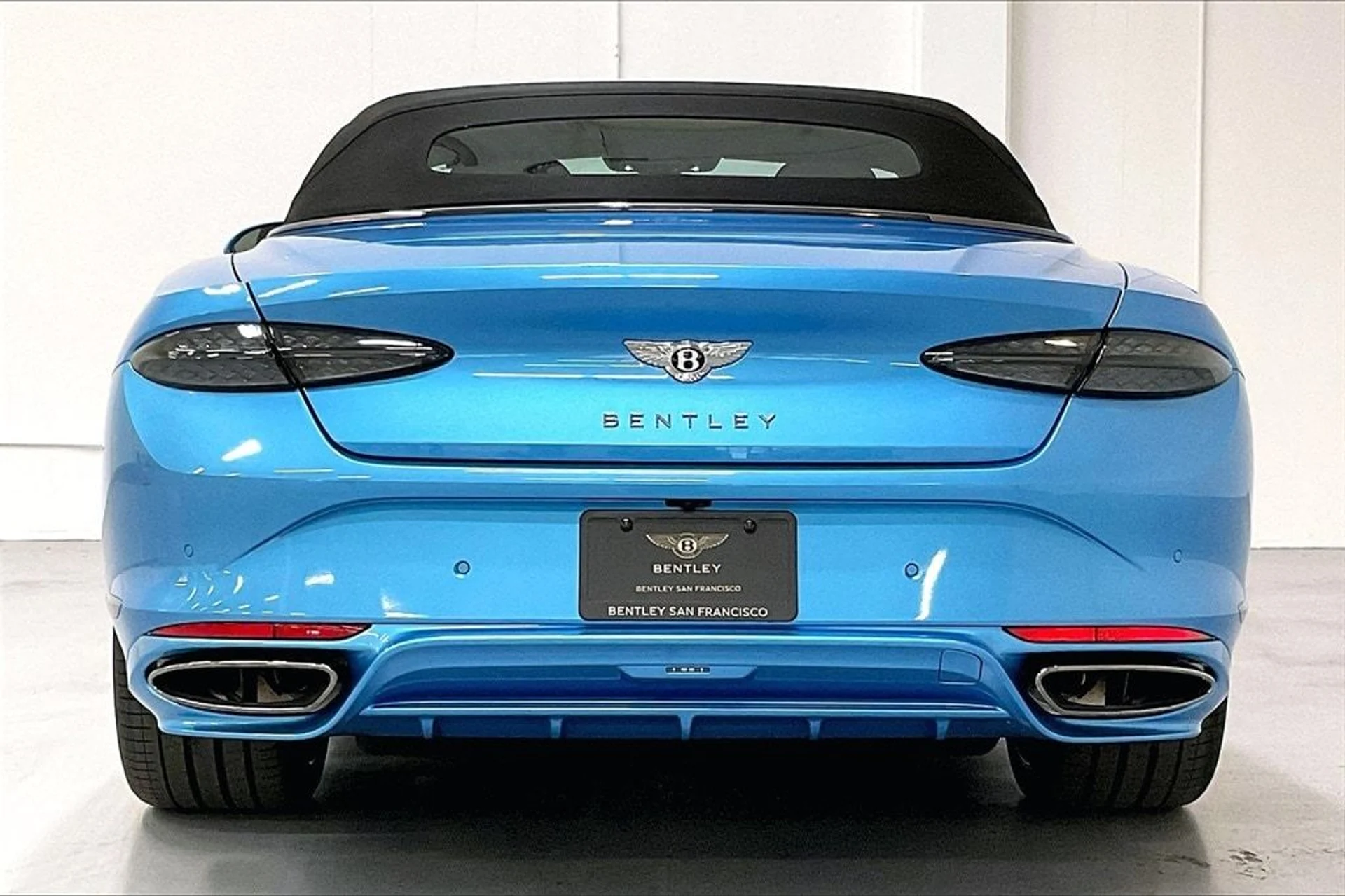 mph004_2877589279_2e33c43e838cbabeeb70faa9669634d9x_dd50184c60