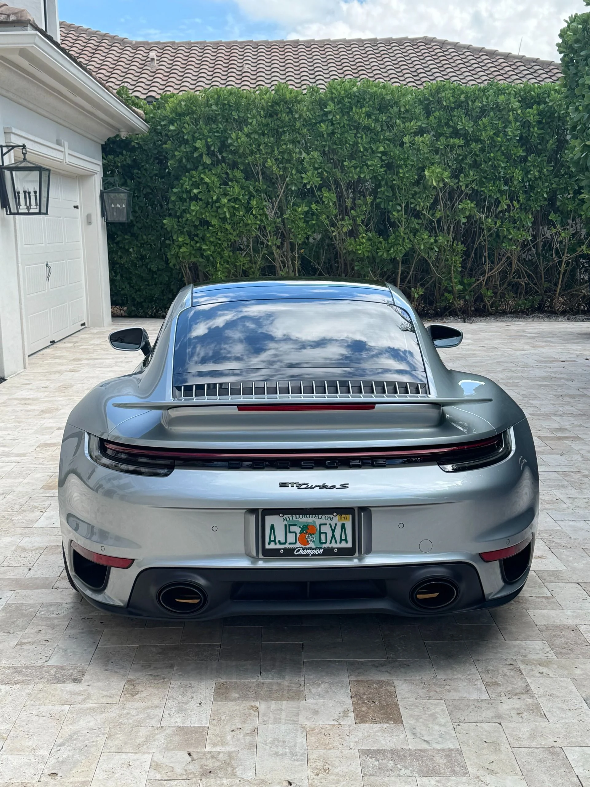 mph004_287942392_Used_2022_Porsche_911_Turbo_S_1791927307_89a9139f24