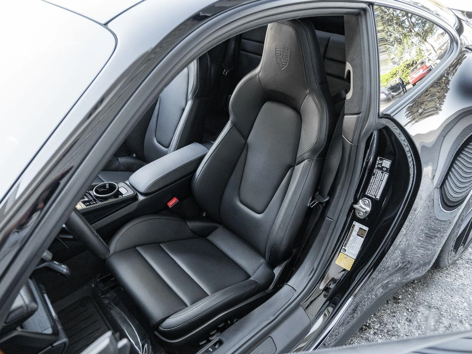 mph004_2880411444_Used_2026_Porsche_911_Carrera_4_GTS_1792094691_eba203e31e