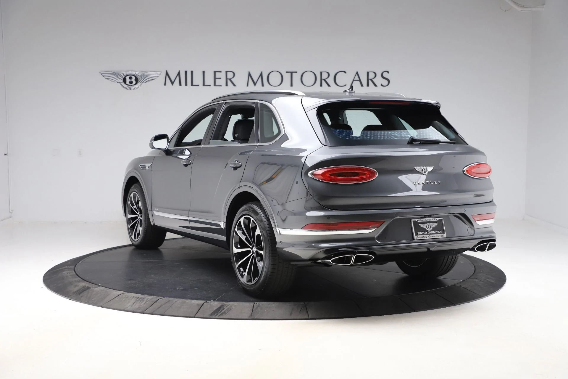 mph004_2885949137_Used_2021_Bentley_Bentayga_V8_1610148226_ed97a20ed1