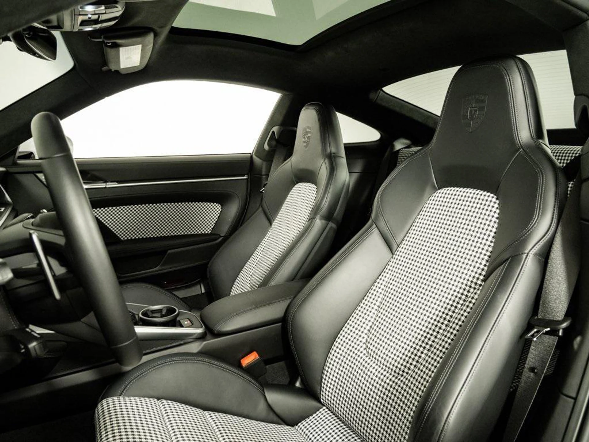 mph004_2891593222_Dubr_UA_Rv_JM_Sc_HB_Scz_Jm_Xfl62_FG_4_00417dfa70