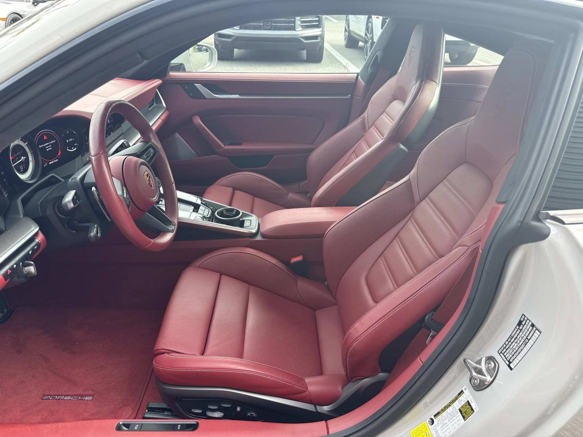 mph004_2891777917_bdfe4083bdd6ffcbc2fd5d3e3e5f55cdx_43d6b00131