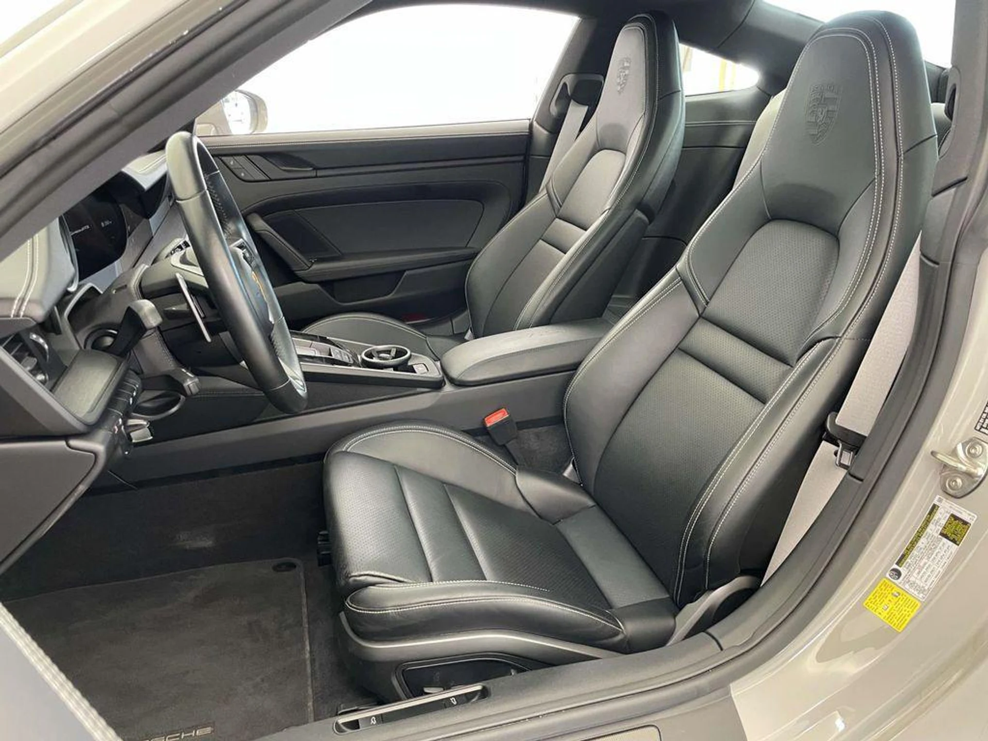 mph004_2892702379_29_Bd_X_Gt4_X_Th_Ve_O3mi_Cs4gw_L0f_M_93e3468ac0