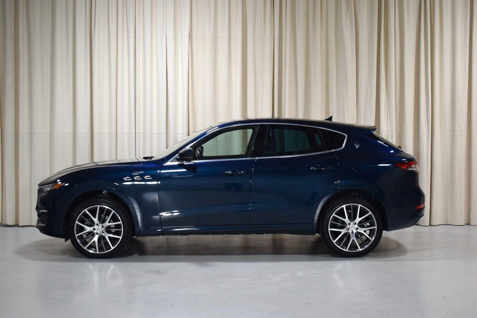 mph004_2897219982_753ff0b9e3beb9c4003d57fb119e344bx_96a0de7b94