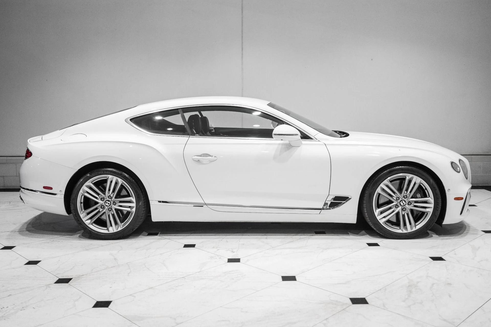 mph004_2920368904_Used_2023_Bentley_Continental_GT_V8_1791300690_bb67fc99f1