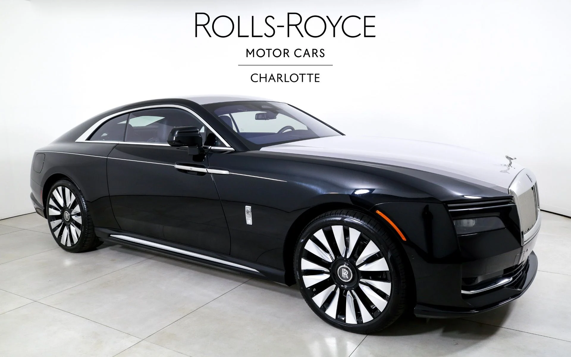 mph004_2930437398_Used_2025_Rolls_Royce_Spectre_1757533458_5a9d695ed7
