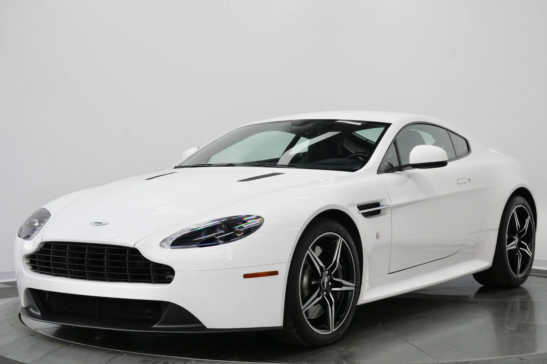 mph004_2930715469_Used_2016_Aston_Martin_V8_Vantage_GT_7_Speed_Manual_Low_Miles_Sport_Exhaust_1777396447_3f021f6abe