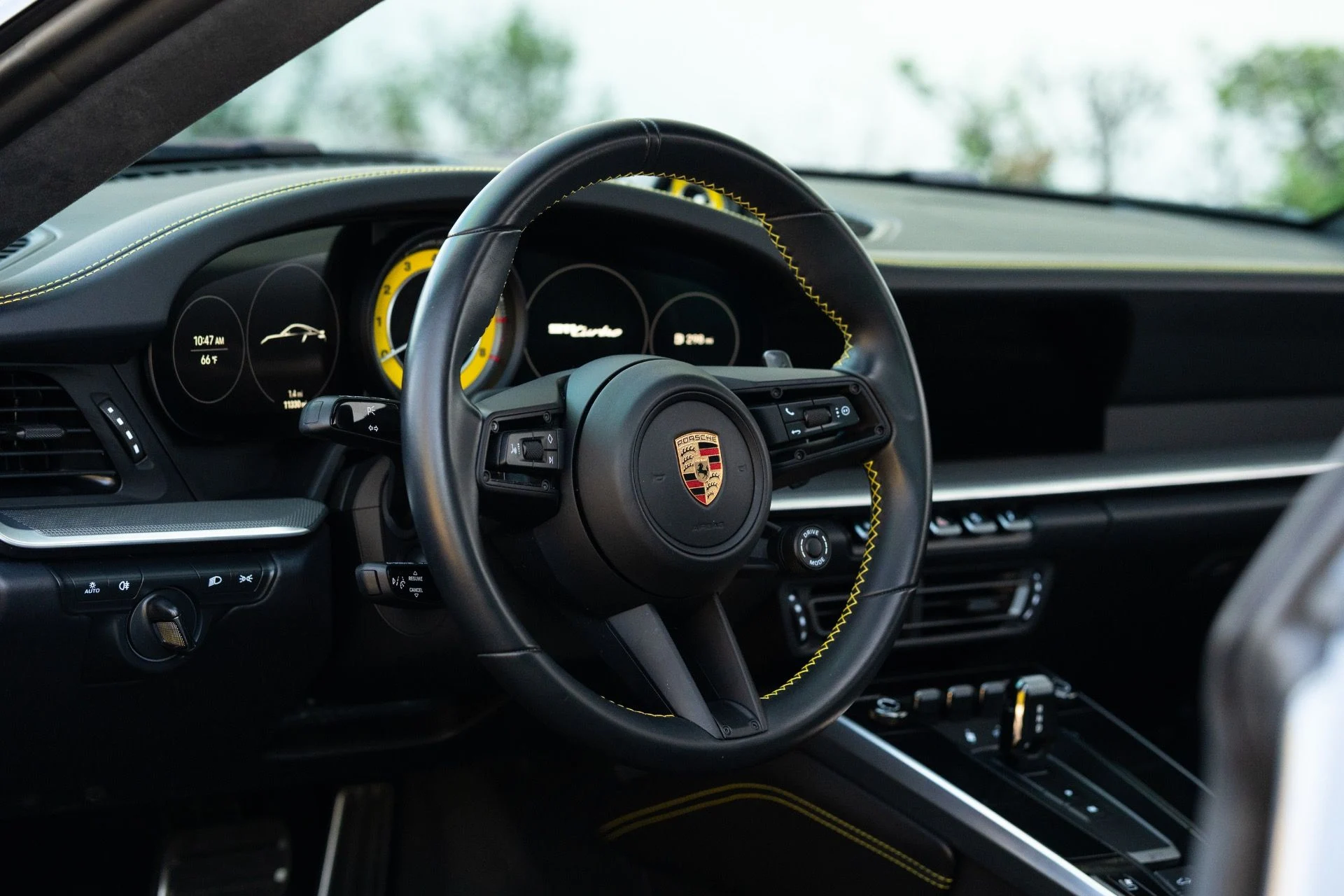 mph004_2938361749_Used_2023_Porsche_911_Turbo_1772073632_8815c3d820