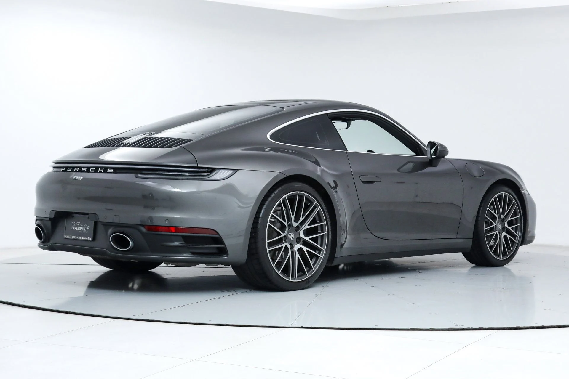 mph004_2938425403_430017f51d8df8c1f6e048bf97b3f959_18f93c4aac