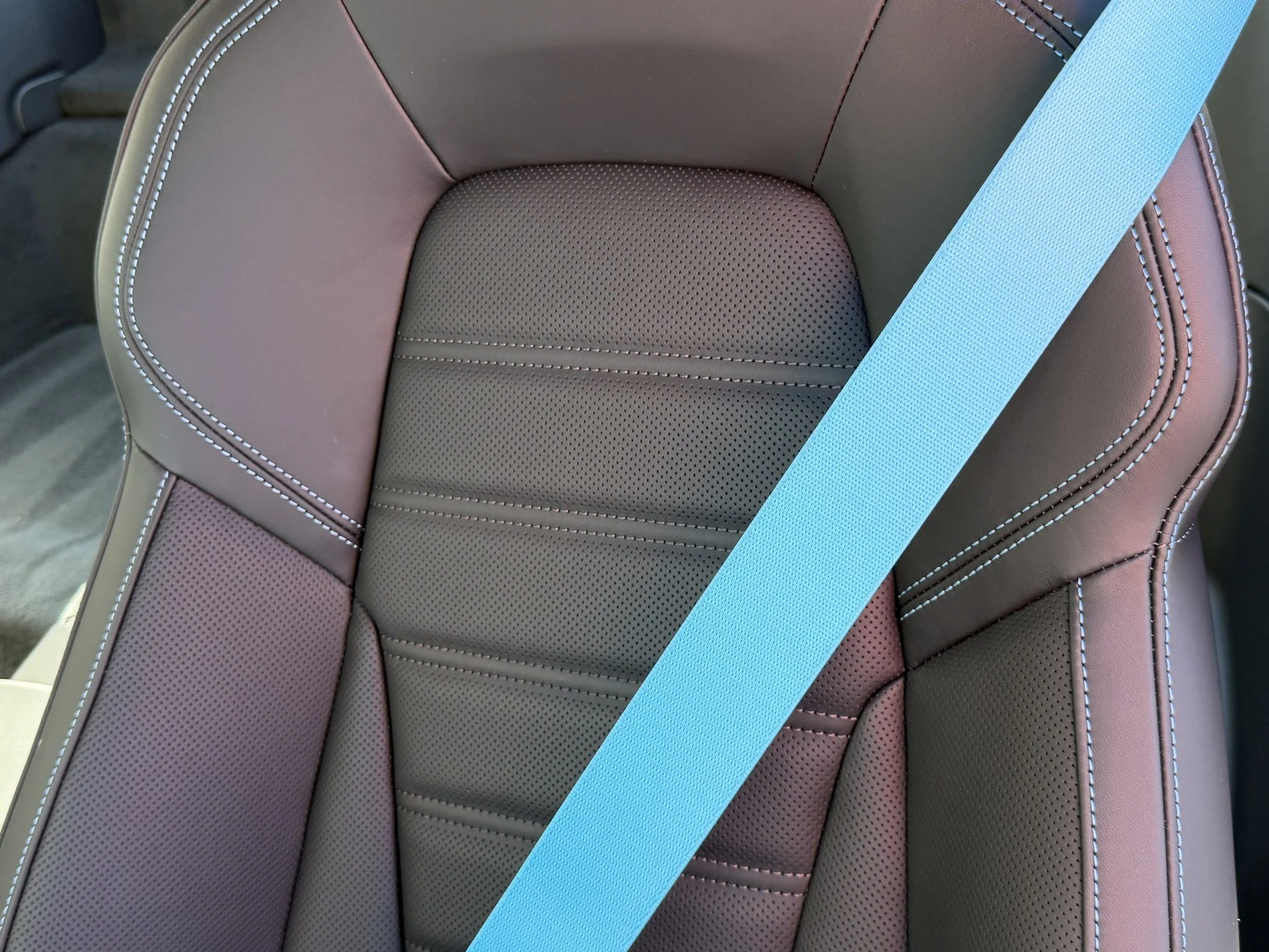 mph004_2939385062_11c2290b9ff045319757ff2b25744e87x_860364de2a