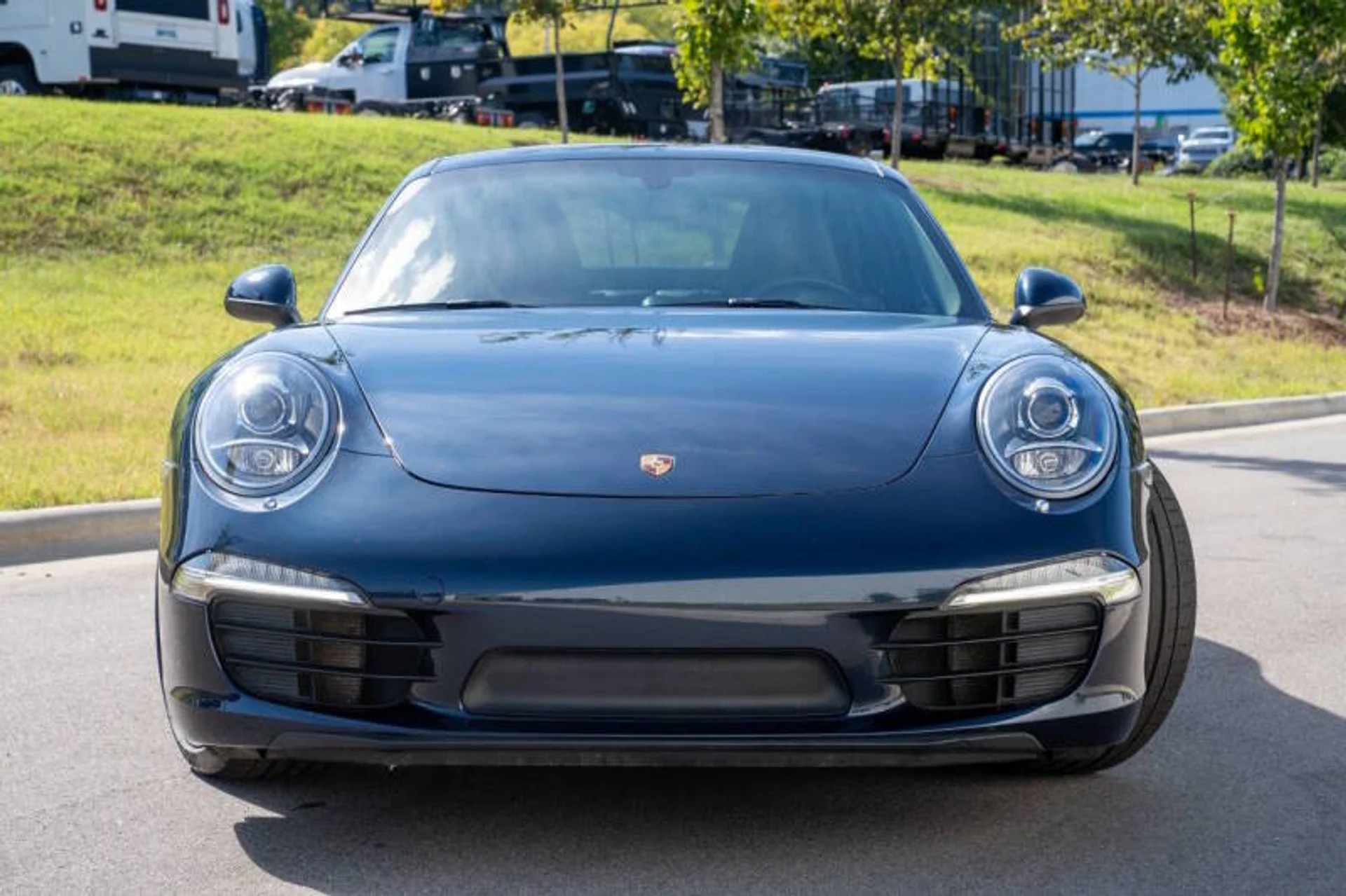 mph004_2946556226_2013_porsche_911_carrera_2dr_coupe_16479e2c69