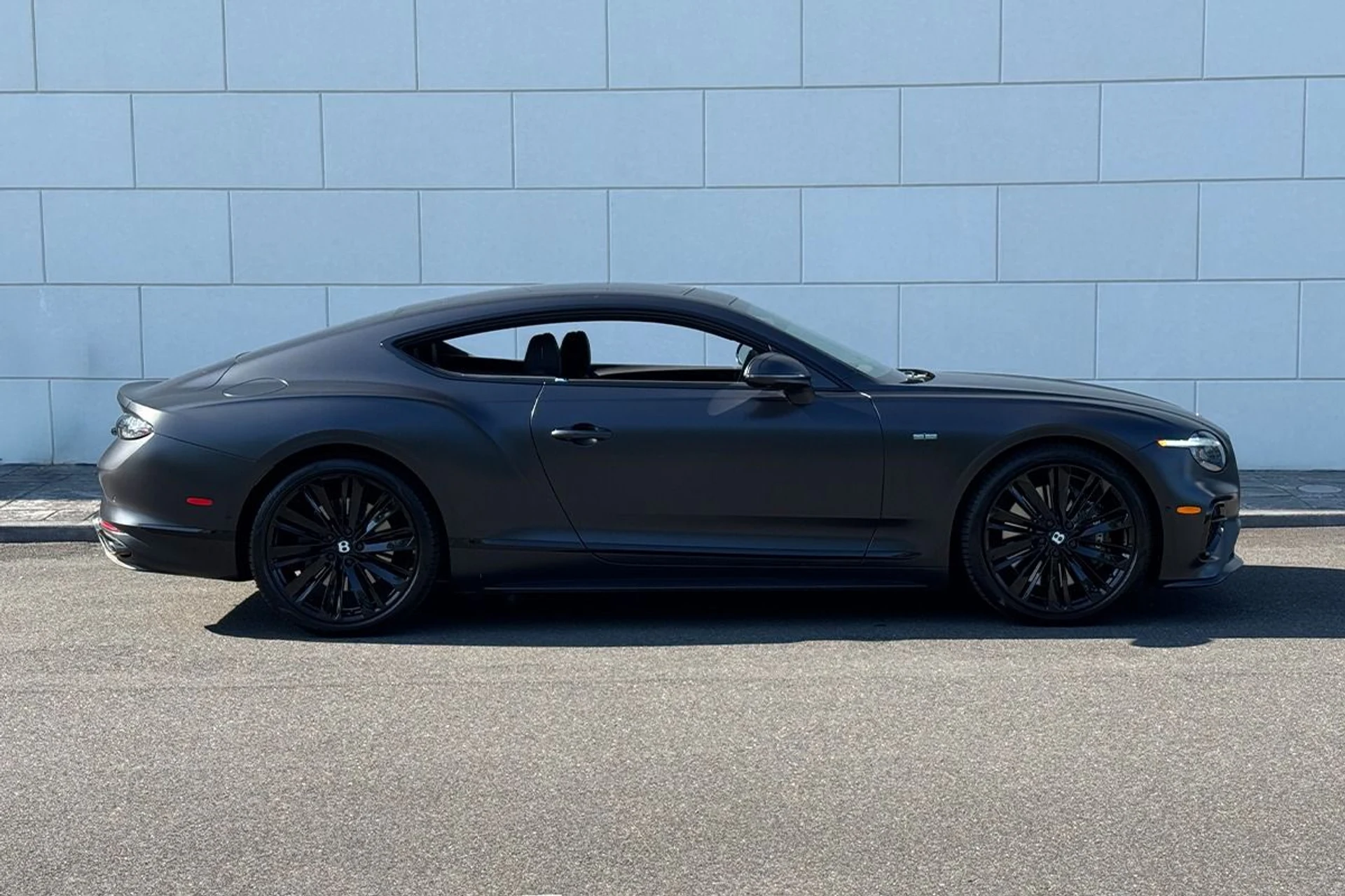 mph004_2949117940_Used_2025_Bentley_Continental_GT_Speed_1749224287_1cfd2577e9