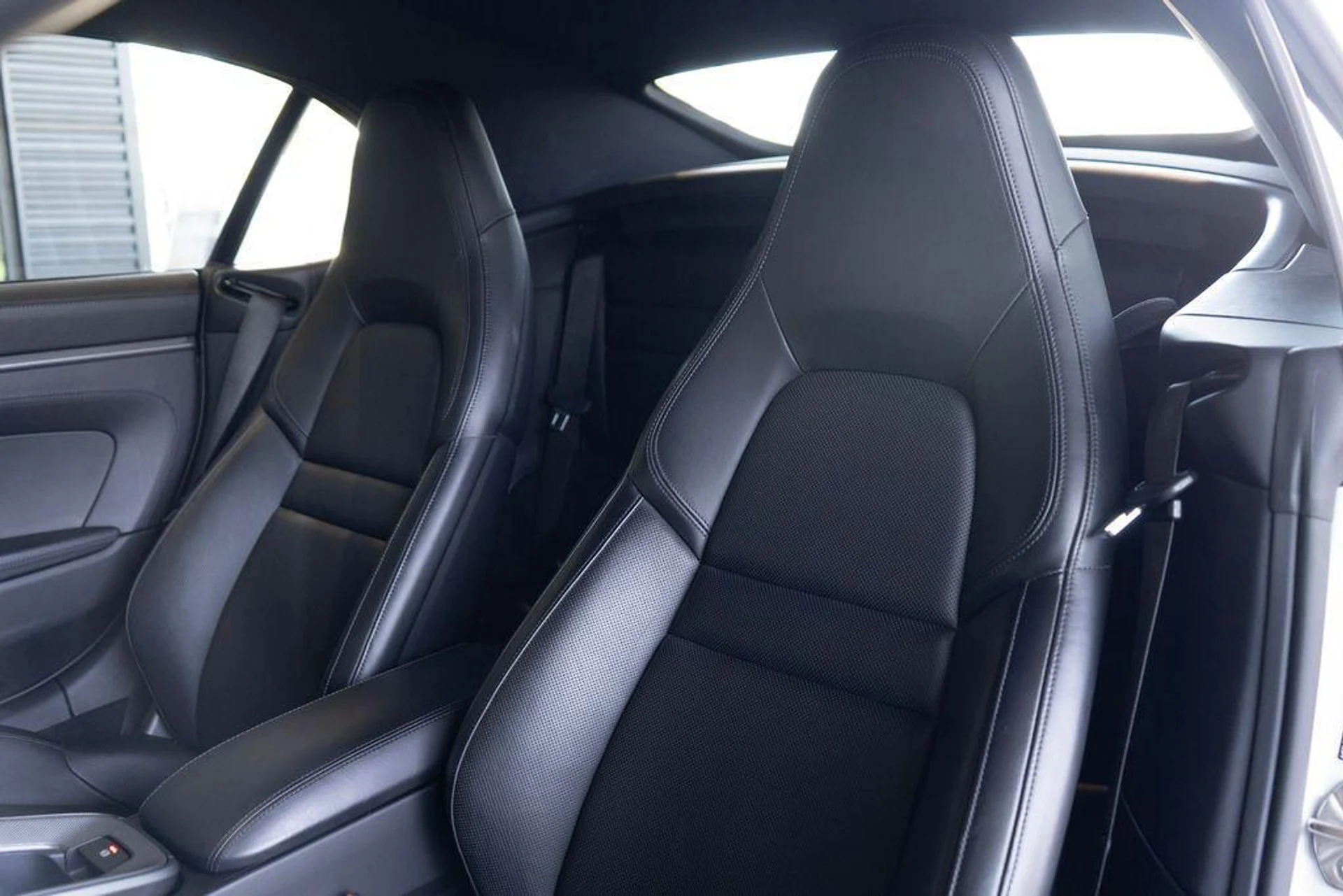 mph004_2954735615_N7i_Xg6h_Sm_VMDBQEBY_Z36_Rh_G9ao_7bb5a5eb9c