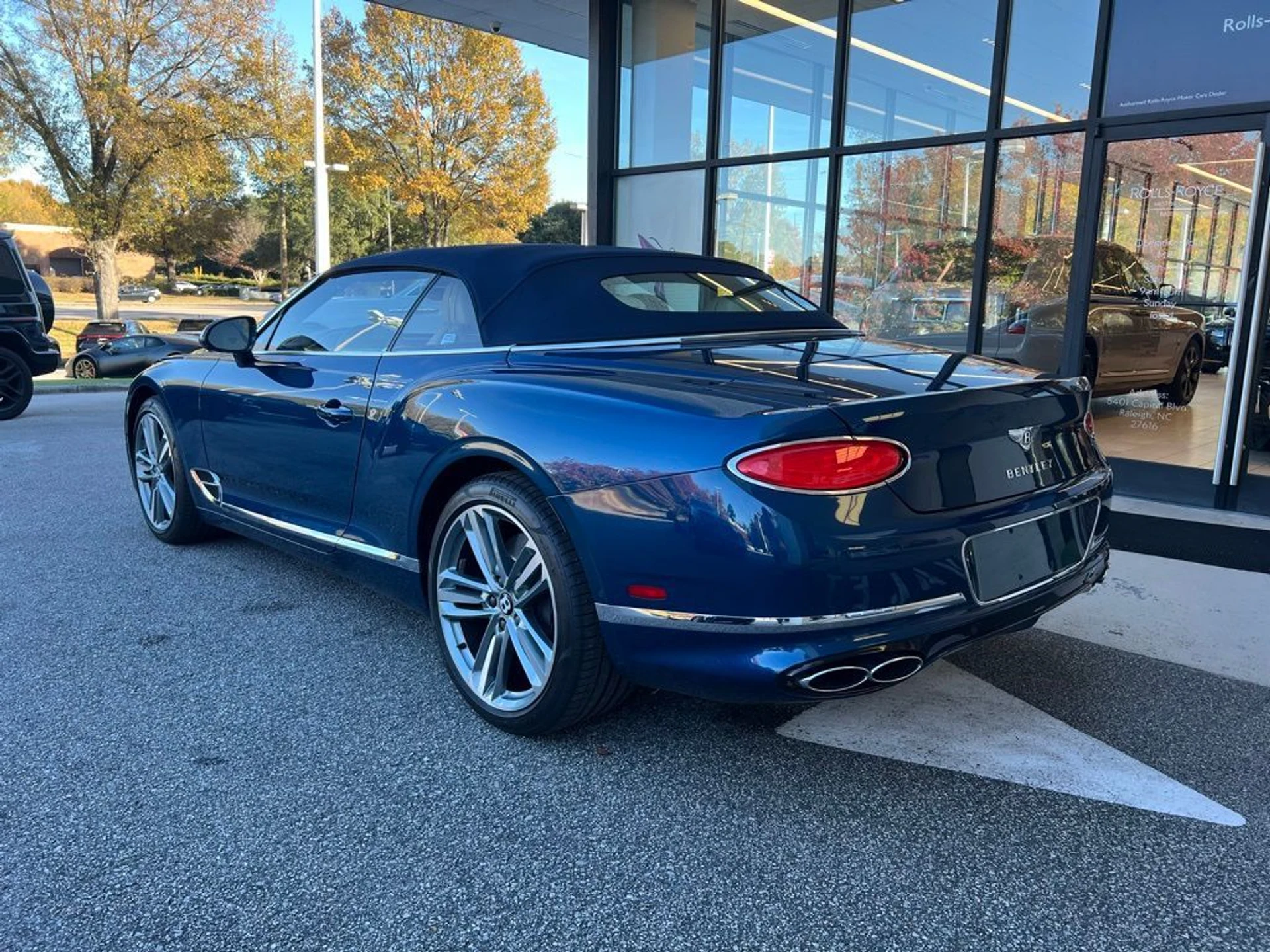 mph004_2957641802_6c73acdff1c36b40ab4e094d79e77d67x_f4bfd2600f