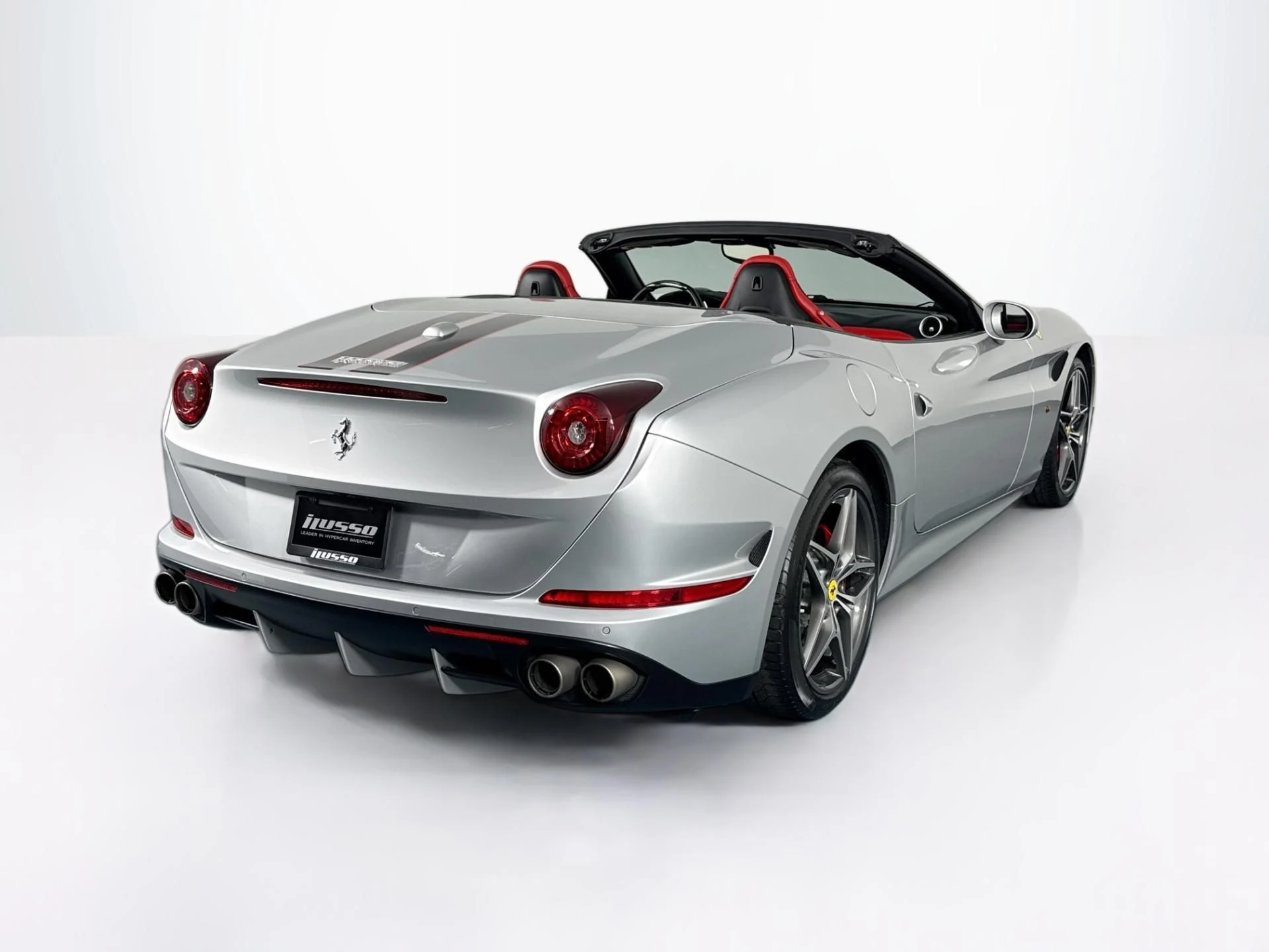 mph004_2957968076_Used_2015_Ferrari_California_T_1782334316_720bfe0db2