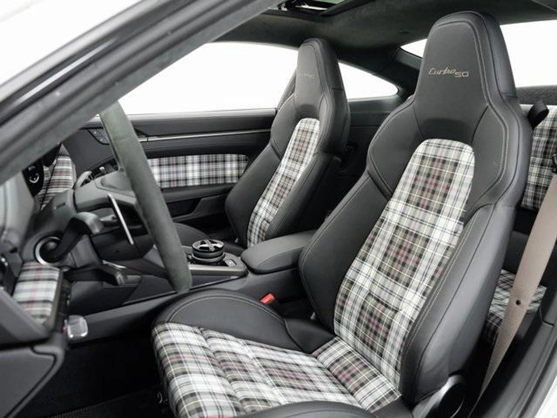 mph004_2958378967_L0cjwqd_Jl_Bbz2ews0_Ptp_D_Tmp_S_Is_0af6b4d834