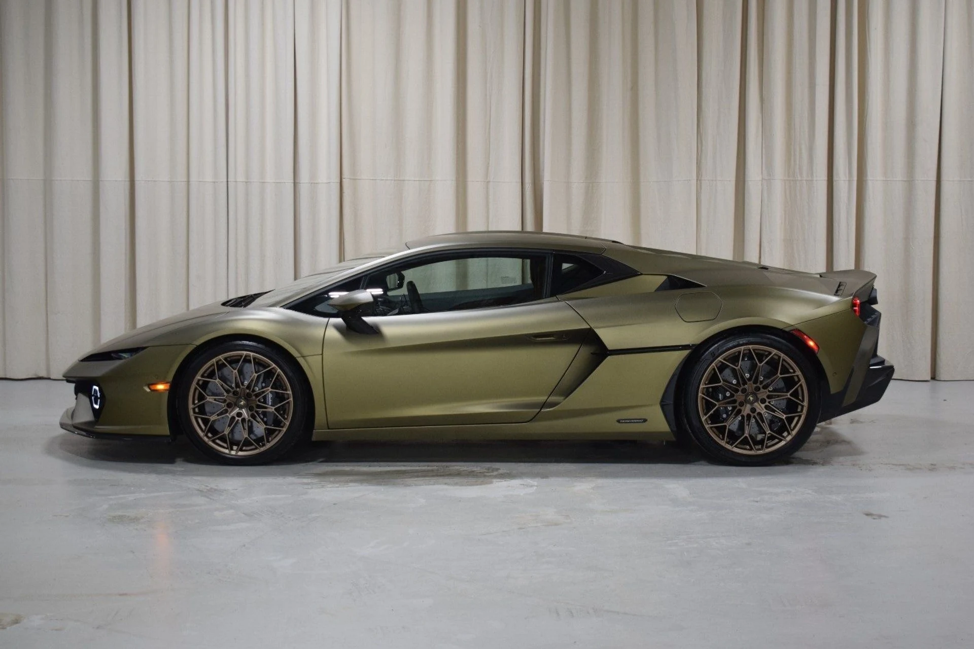 mph004_2963177708_c05e32481f64c6ddb916ce8c312b8373x_98e56df57c