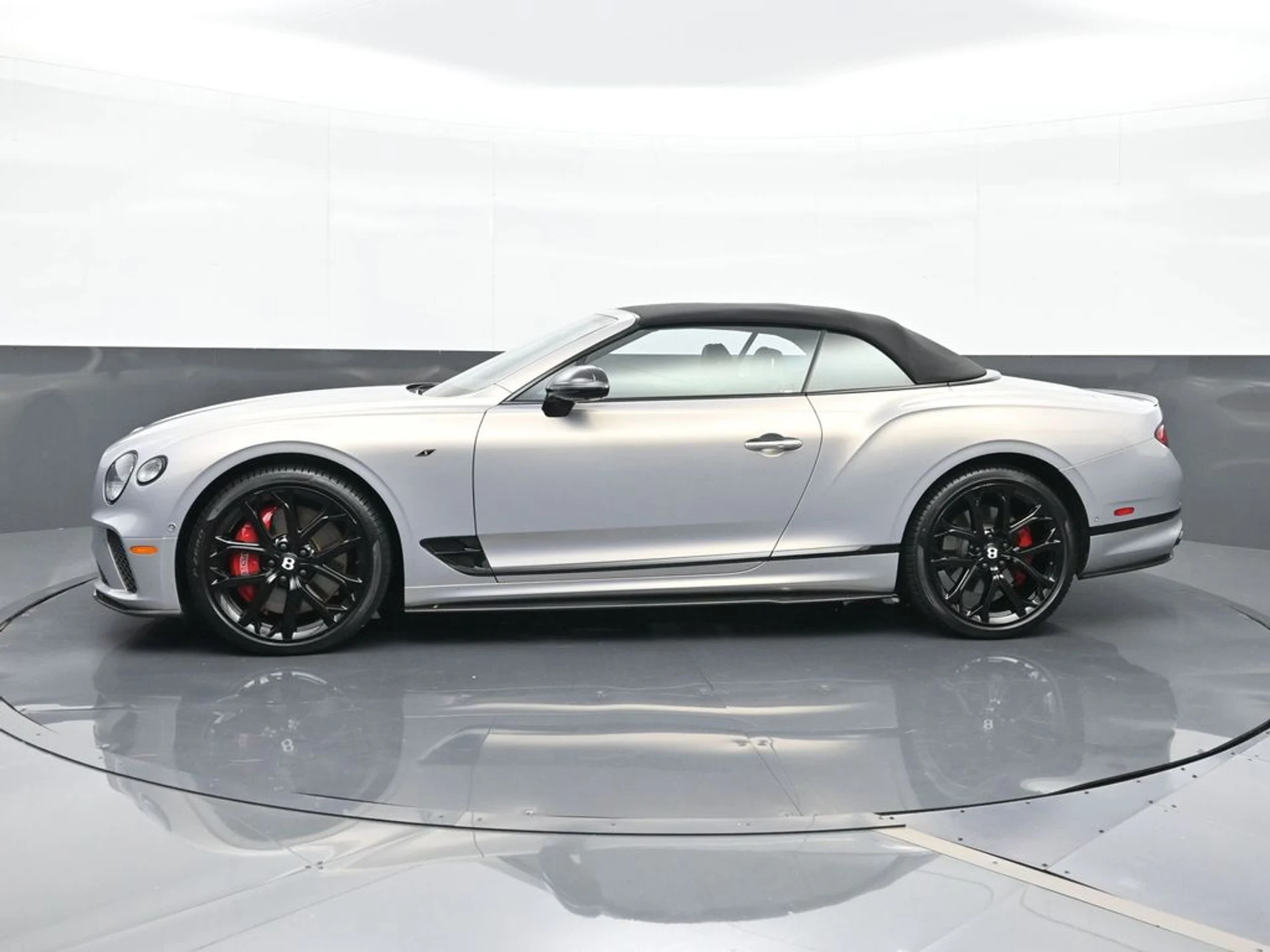 mph004_2967133399_5166176f8dba992f42da7b2eb289ee18x_00e2d1651a