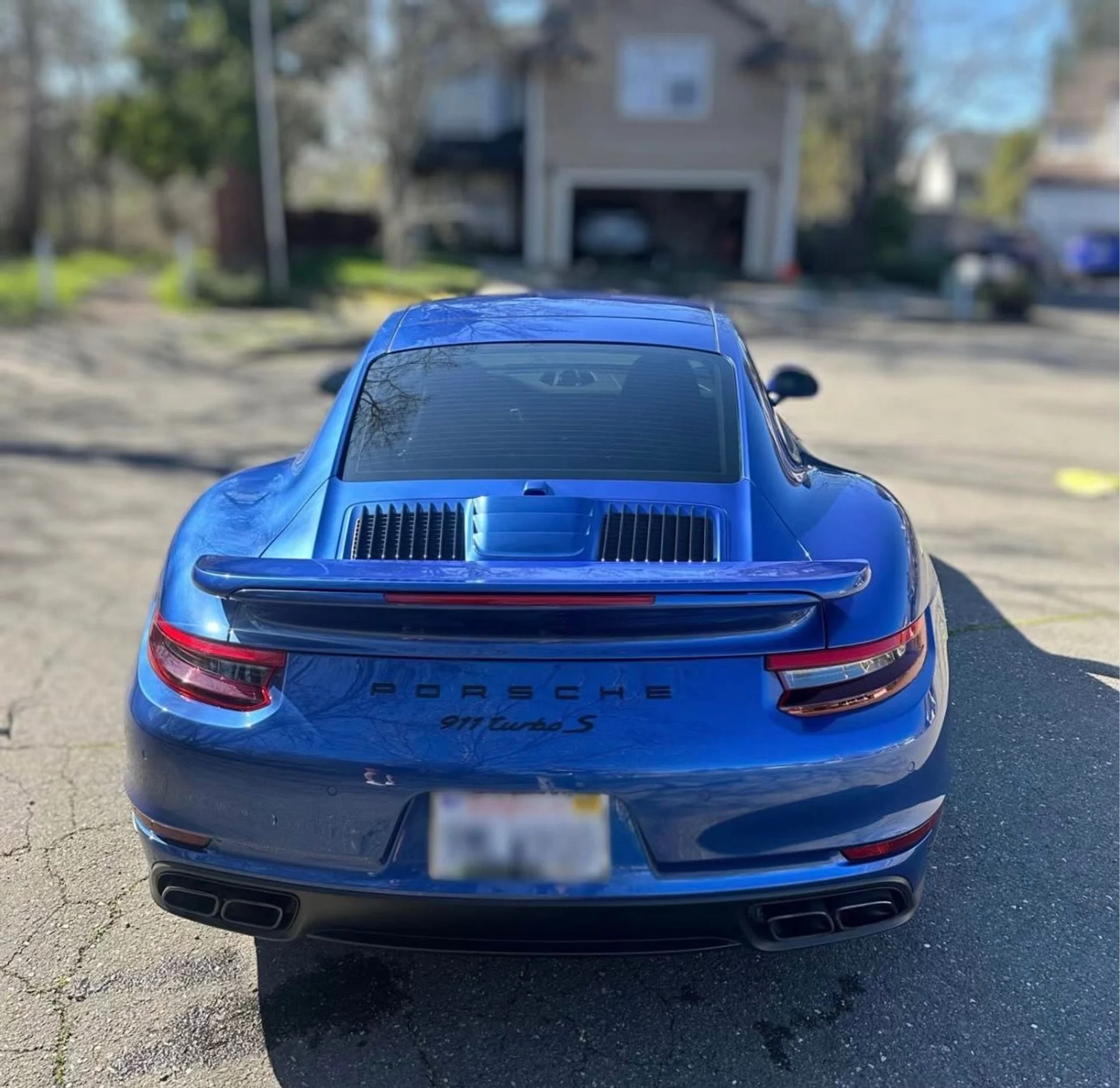 mph004_2971698072_Used_2019_Porsche_911_Turbo_S_1754670952_ced0eb8804