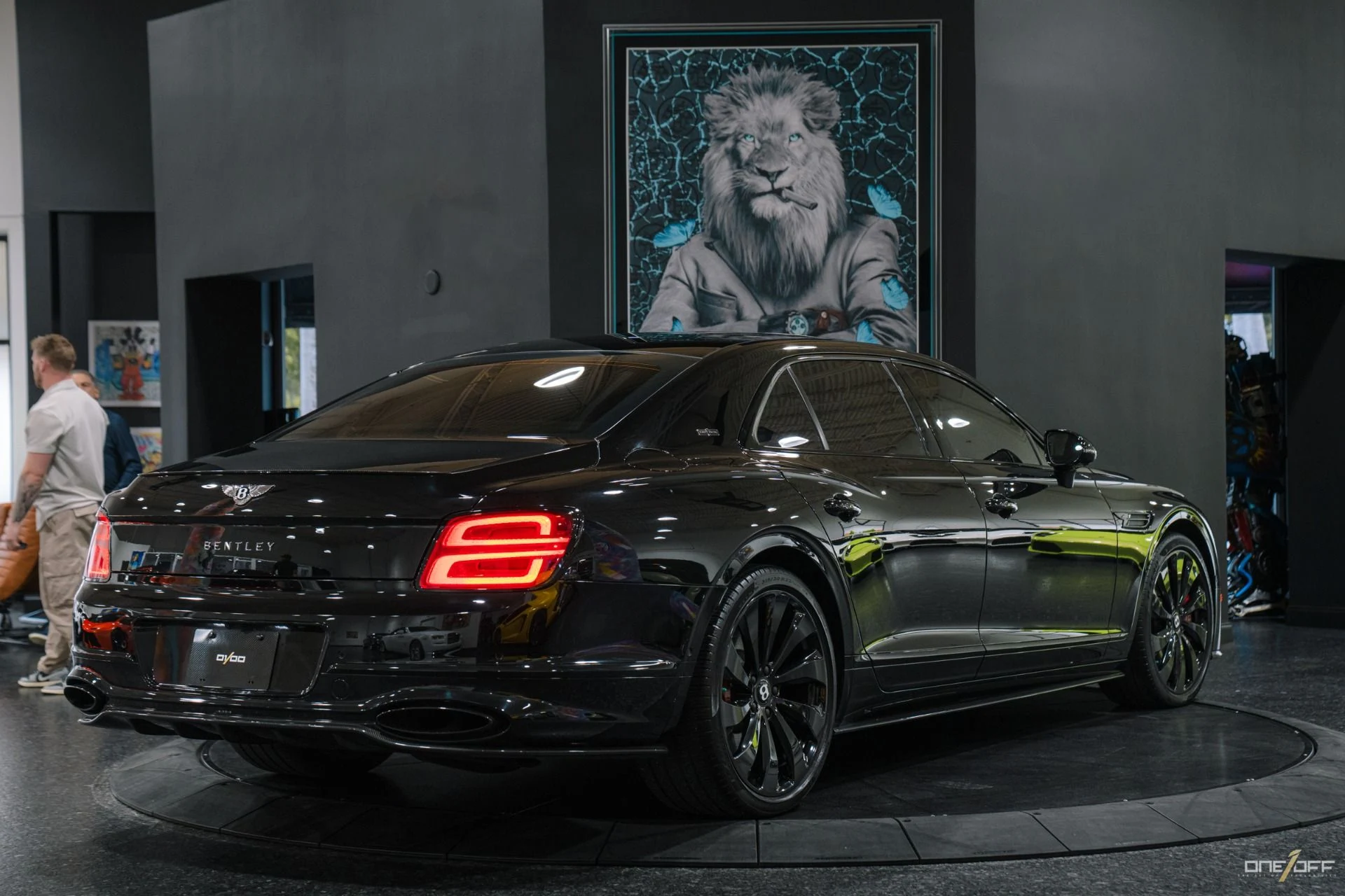 mph004_2972691637_Used_2021_Bentley_Flying_Spur_W12_First_Edition_w_Carbon_Exterior_Pack_1754951284_0f13ba8d9d