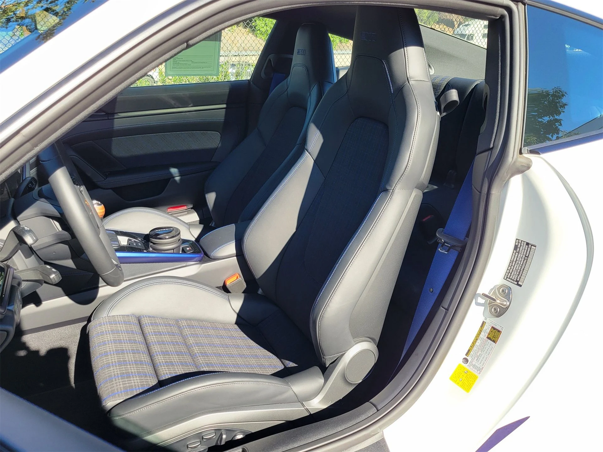 mph004_2977970509_c0c4dc21fe00e95744c1385e459425d1_f6acb405ba