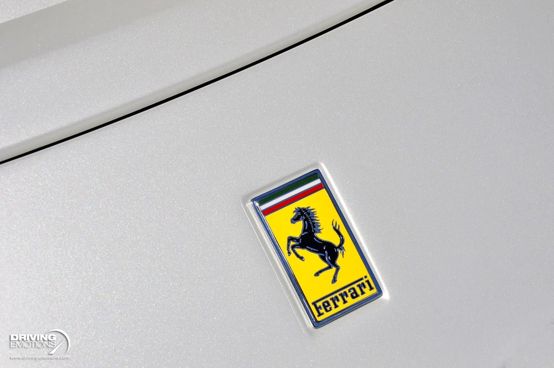 mph004_2981700958_859_p5_l_f01eb6091e