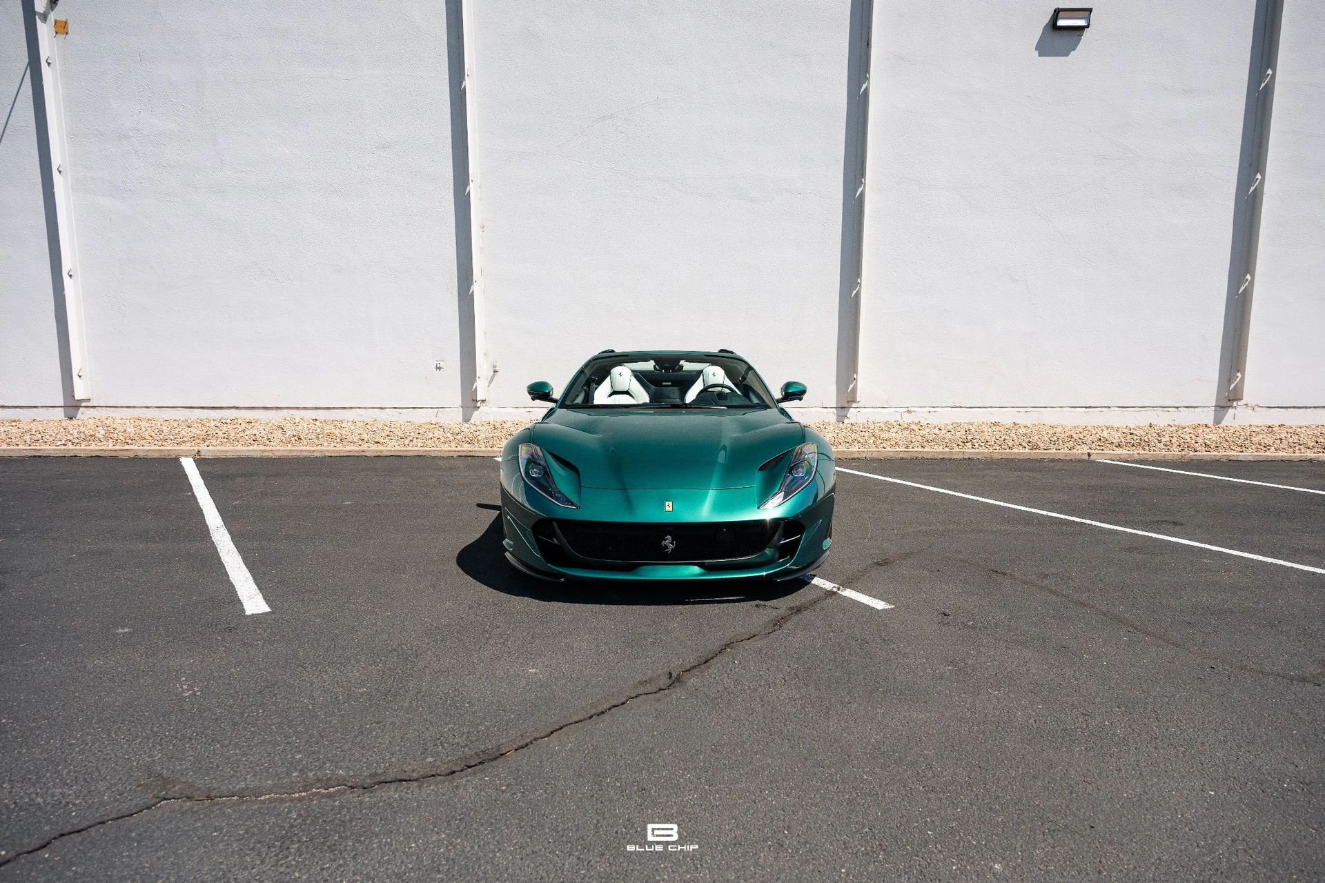 mph004_2982656037_6a612ff560b691641ac9349e_23798_202022_20_Ferrari_20812_20_GTS_20_Verde_20_British_05_00745abdd5