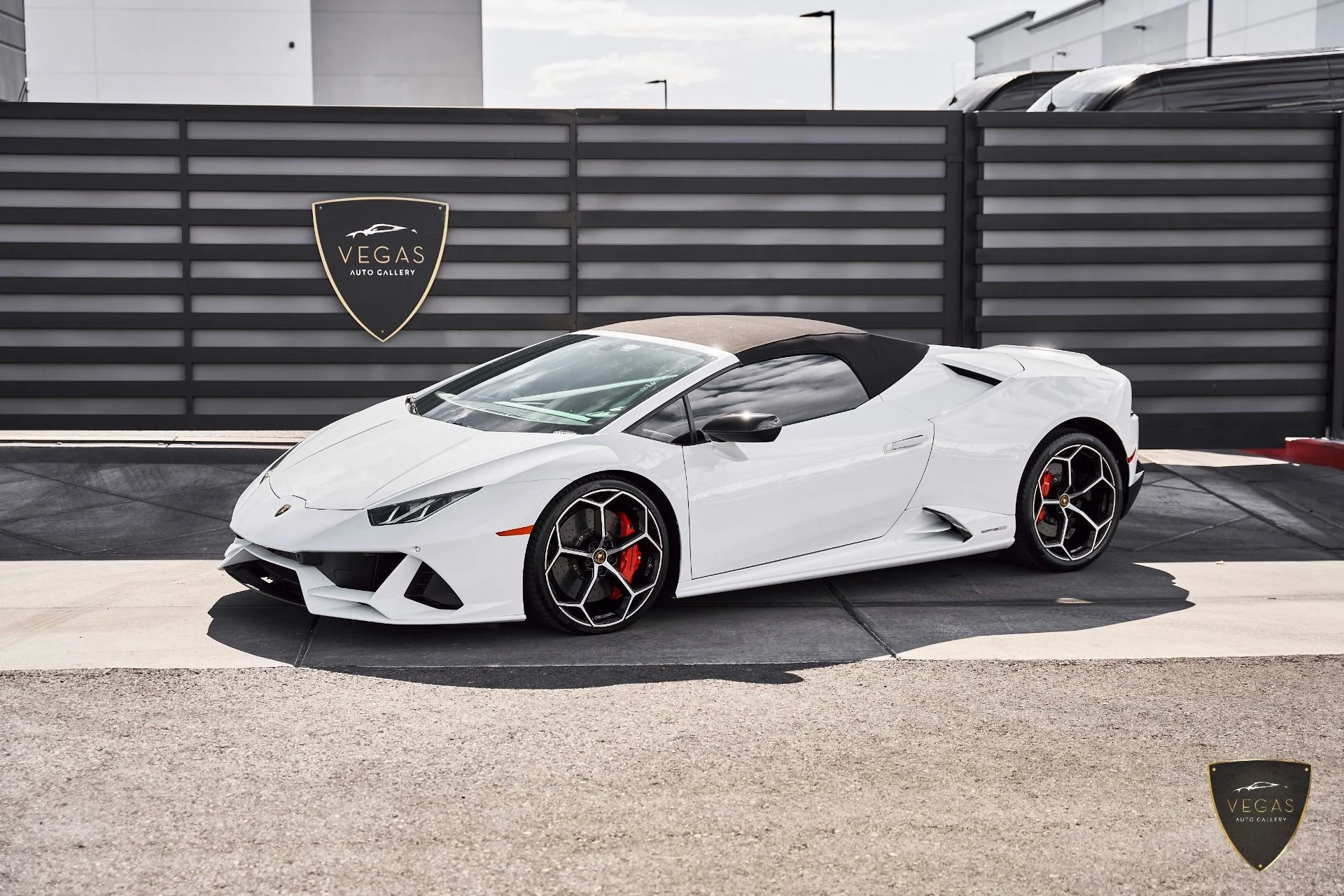 mph004_2986556731_Used_2020_Lamborghini_Huracan_EVO_Base_1782523318_a698155e27