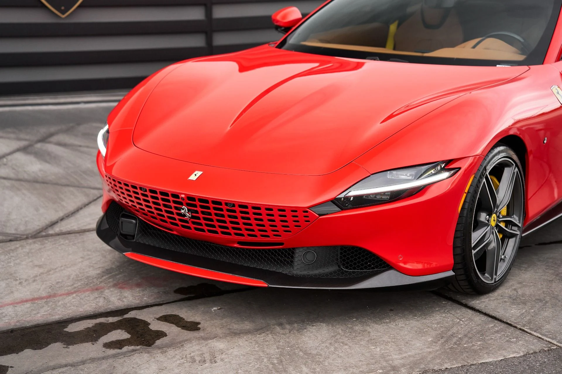 mph004_2988522450_Used_2023_Ferrari_Roma_Base_1761598995_0e5e24827c