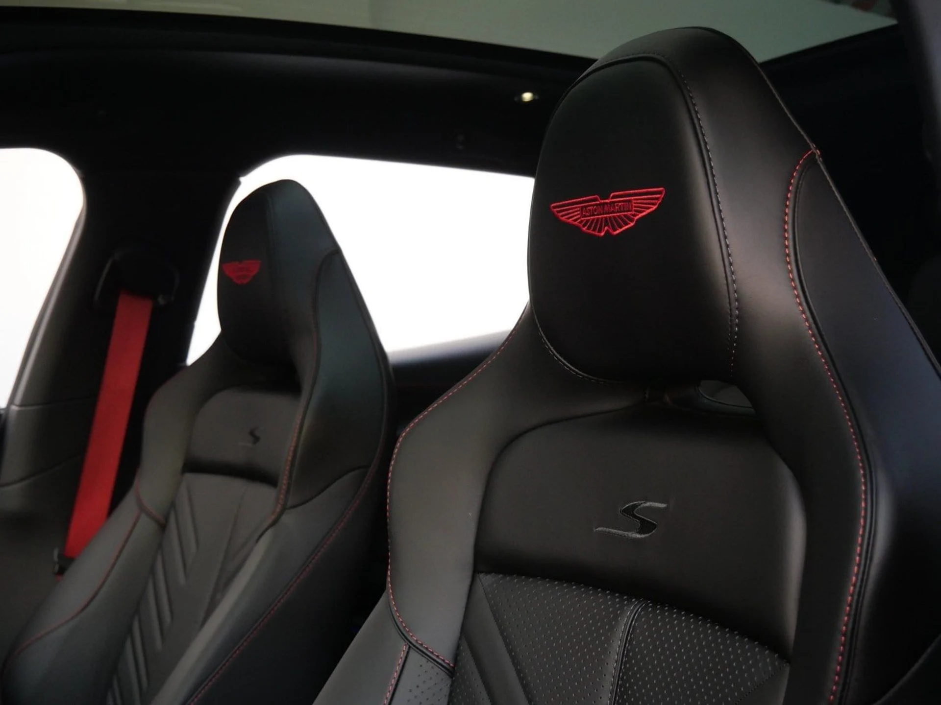 mph004_300502416_00dd3801629ec6fc54d13d2f1839dbe2x_da06a3d164