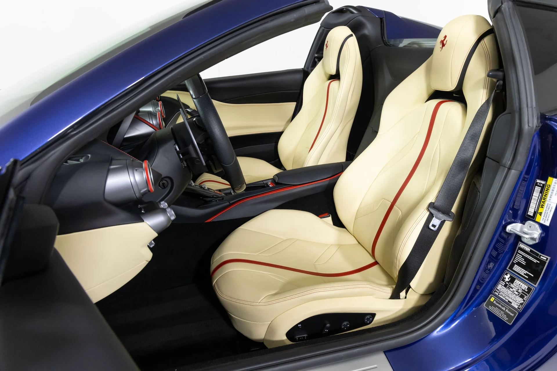 mph004_3005518639_53ec7612d50c4caca882704db77dea9d_15d739d6d0