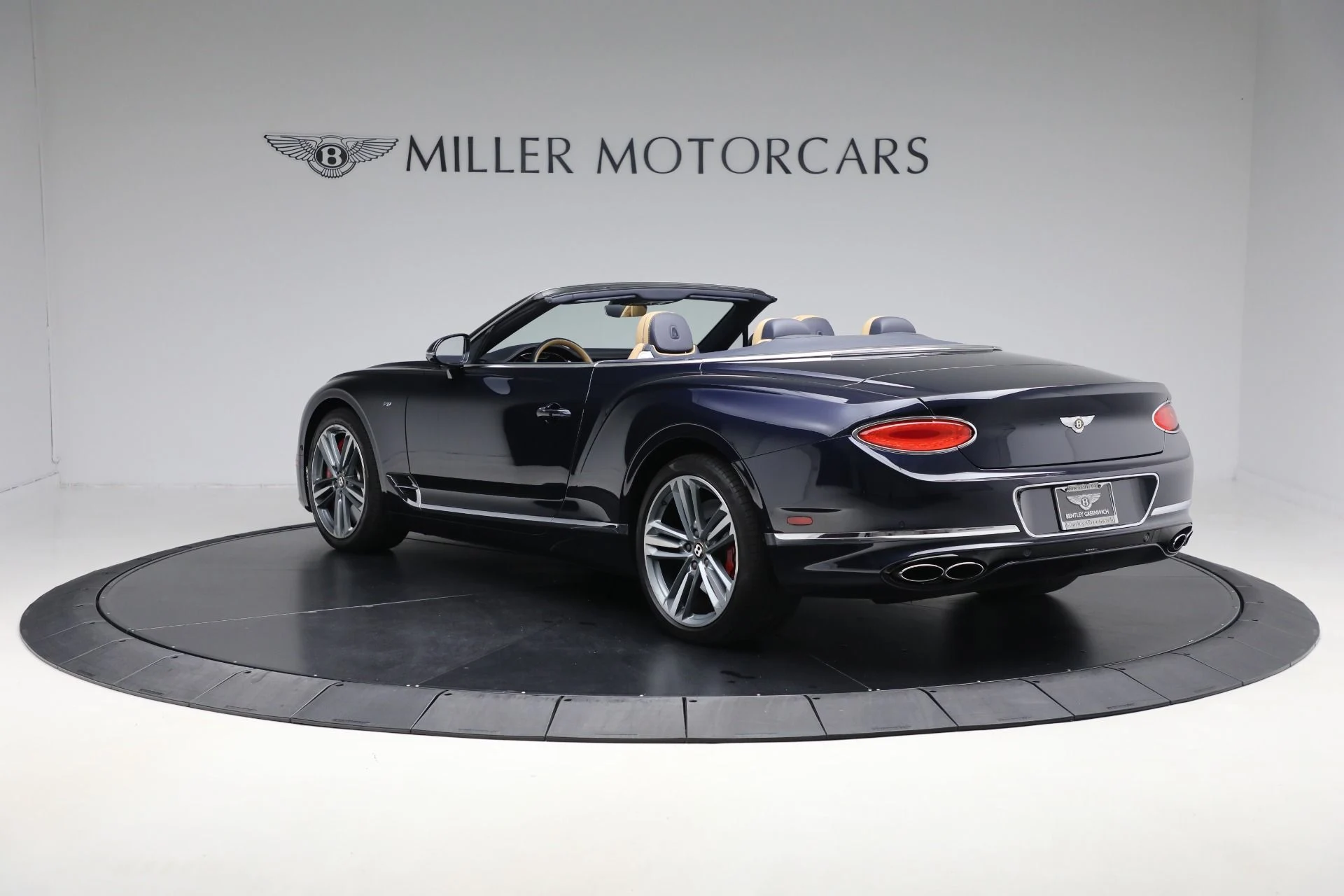 mph004_3009760600_Used_2020_Bentley_Continental_GTC_V8_ac19e6435f