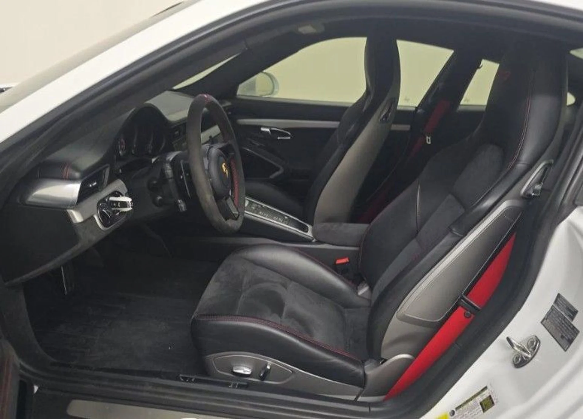 mph004_301171470_d15cd63e37461701623ac94d9a07cd3fx_cf3295edba