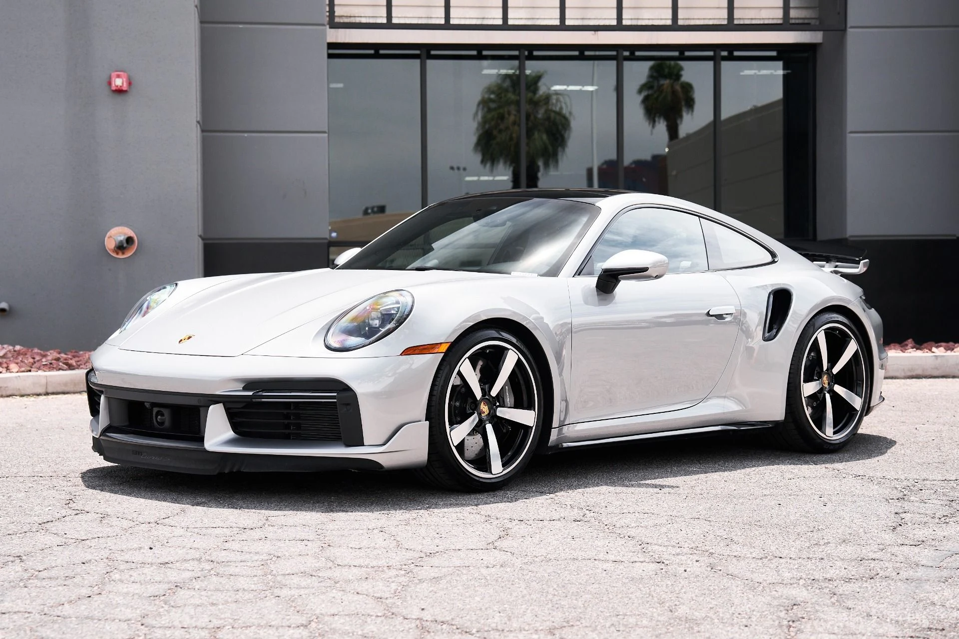 mph004_3017240355_Used_2024_Porsche_911_Turbo_S_1754417049_1a17705f97