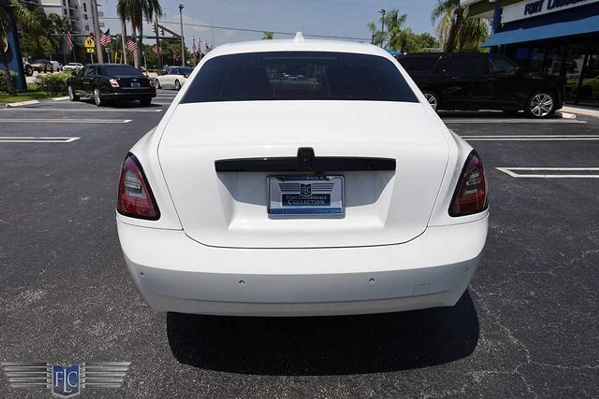 mph004_3018786712_used_2024_rolls_royce_ghost_sedan_6305_23068311_9_640_68039cde6a