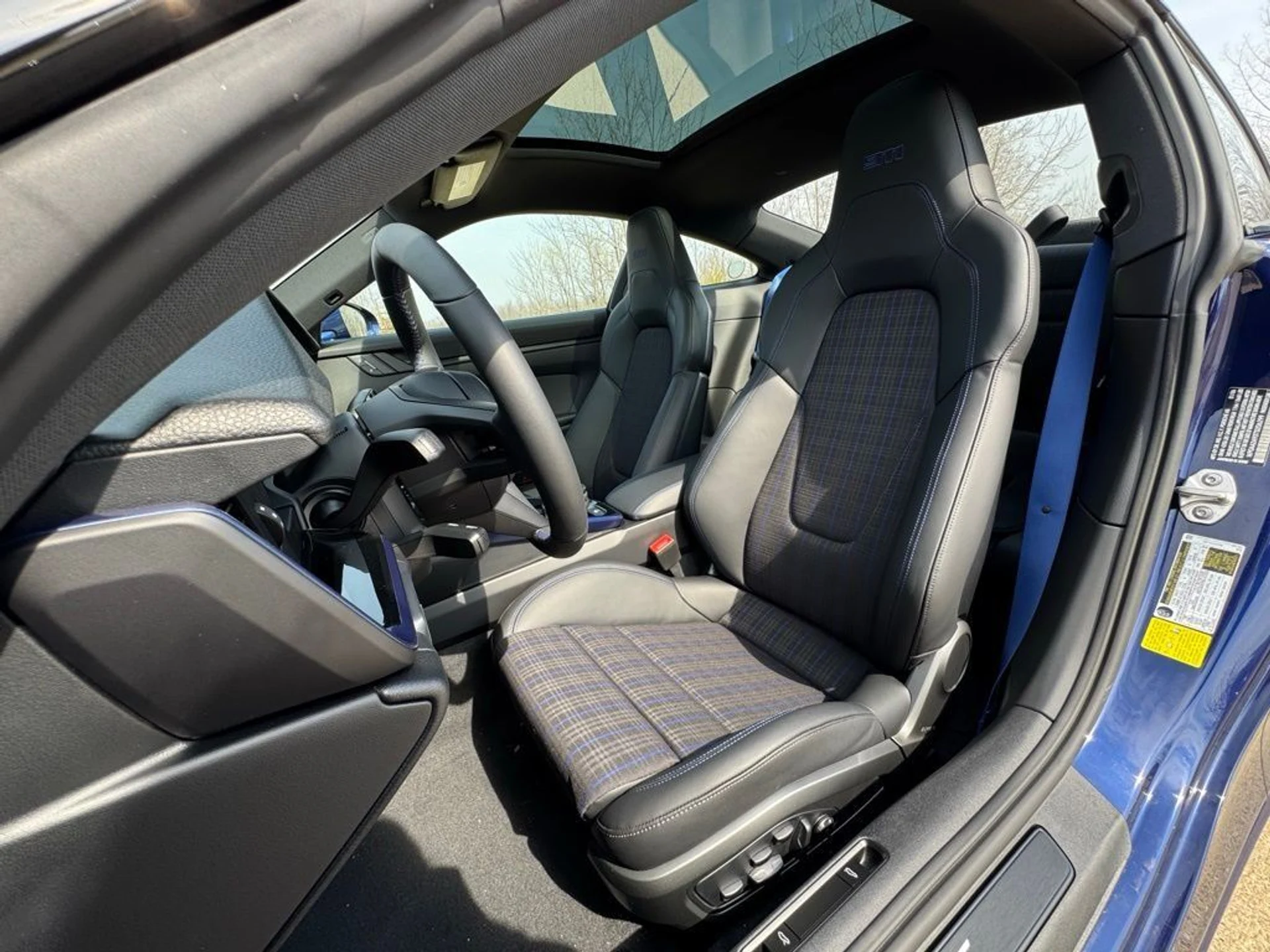 mph004_303763859_a69ab2dcc484d8d53844aec13012b4ce_ba05532cbc