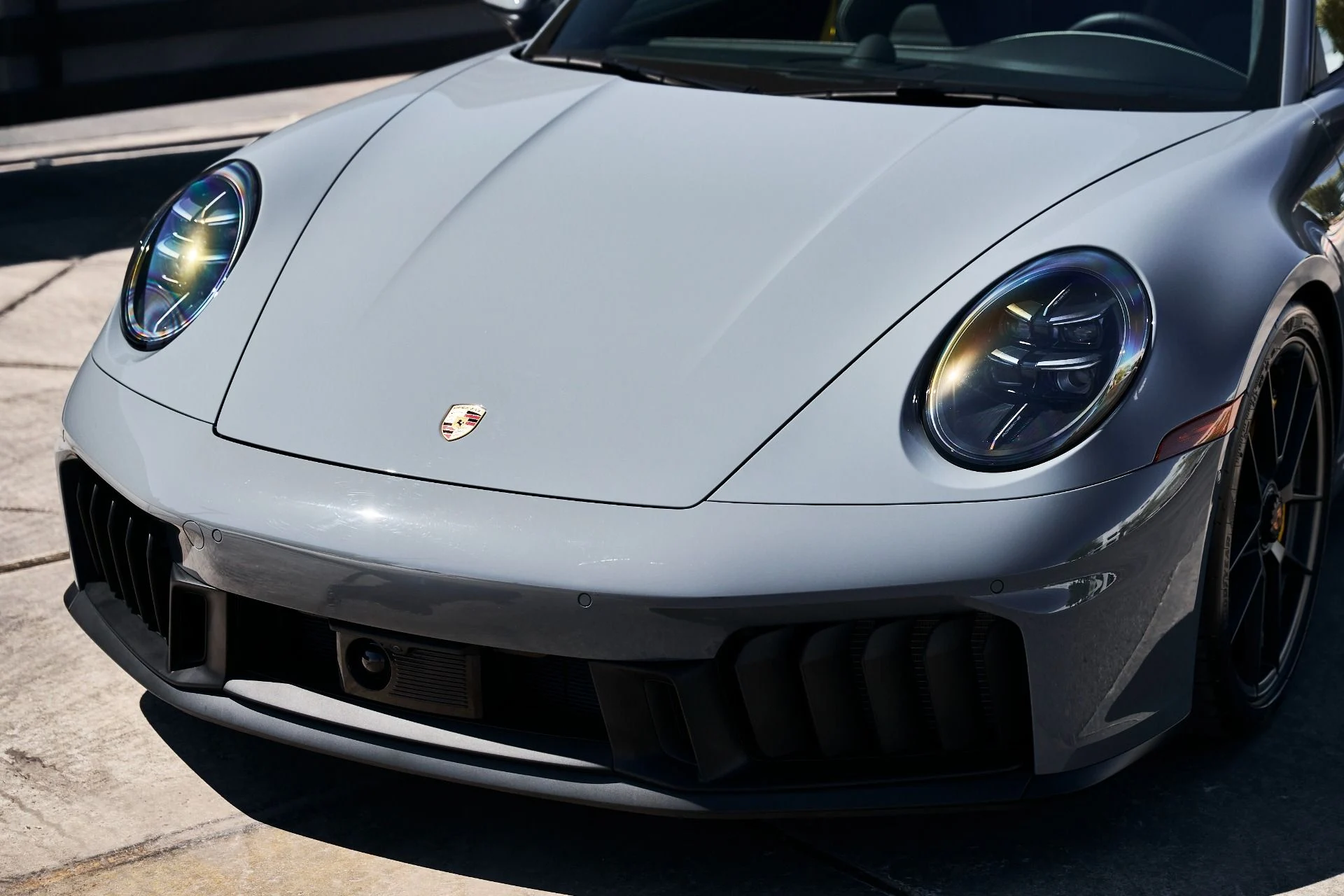 mph004_3040754903_Used_2026_Porsche_911_Carrera_4_GTS_1776878356_389480c262