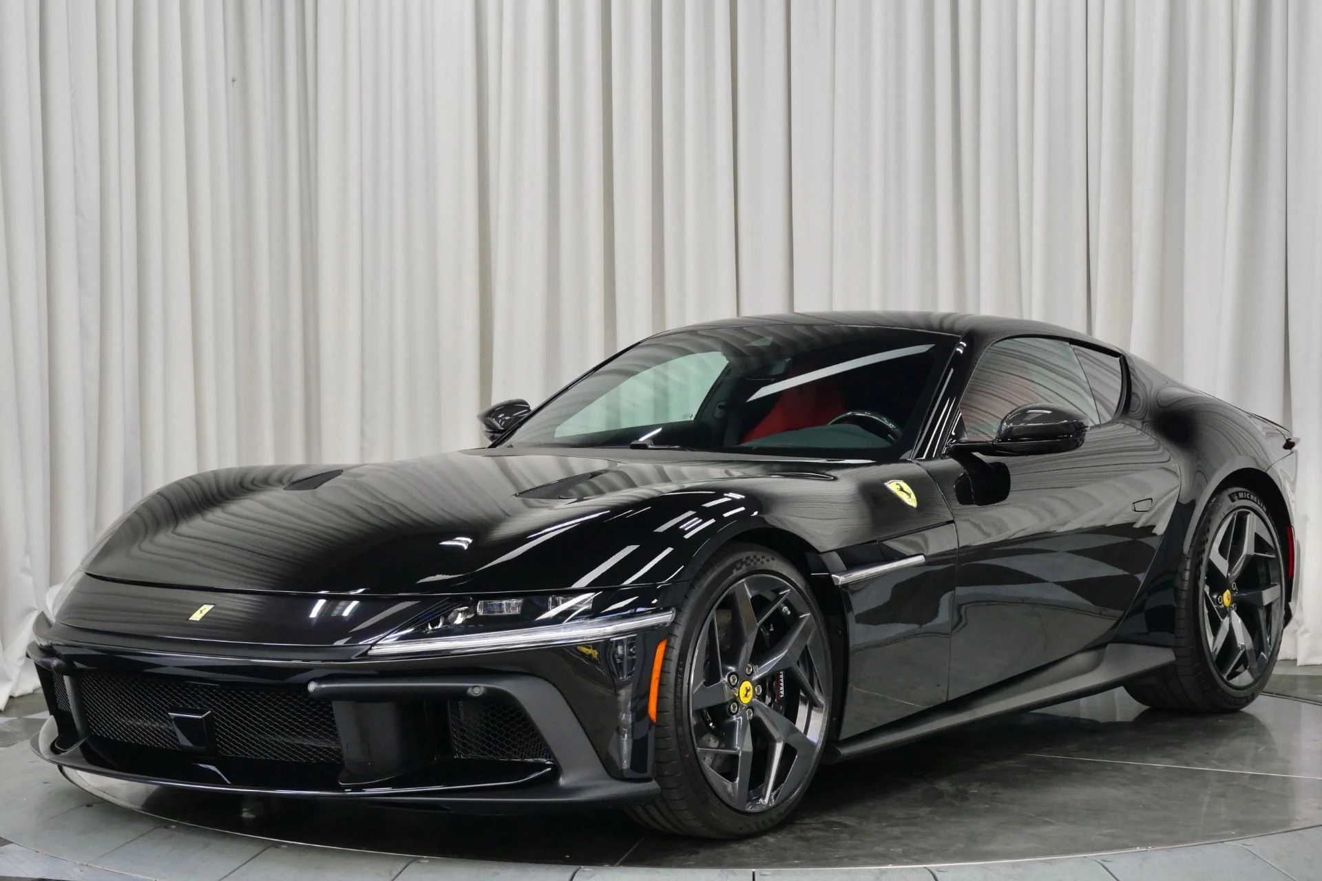 mph004_304255686_Used_2025_Ferrari_12_Cilindri_1760028032_459c7cce9f